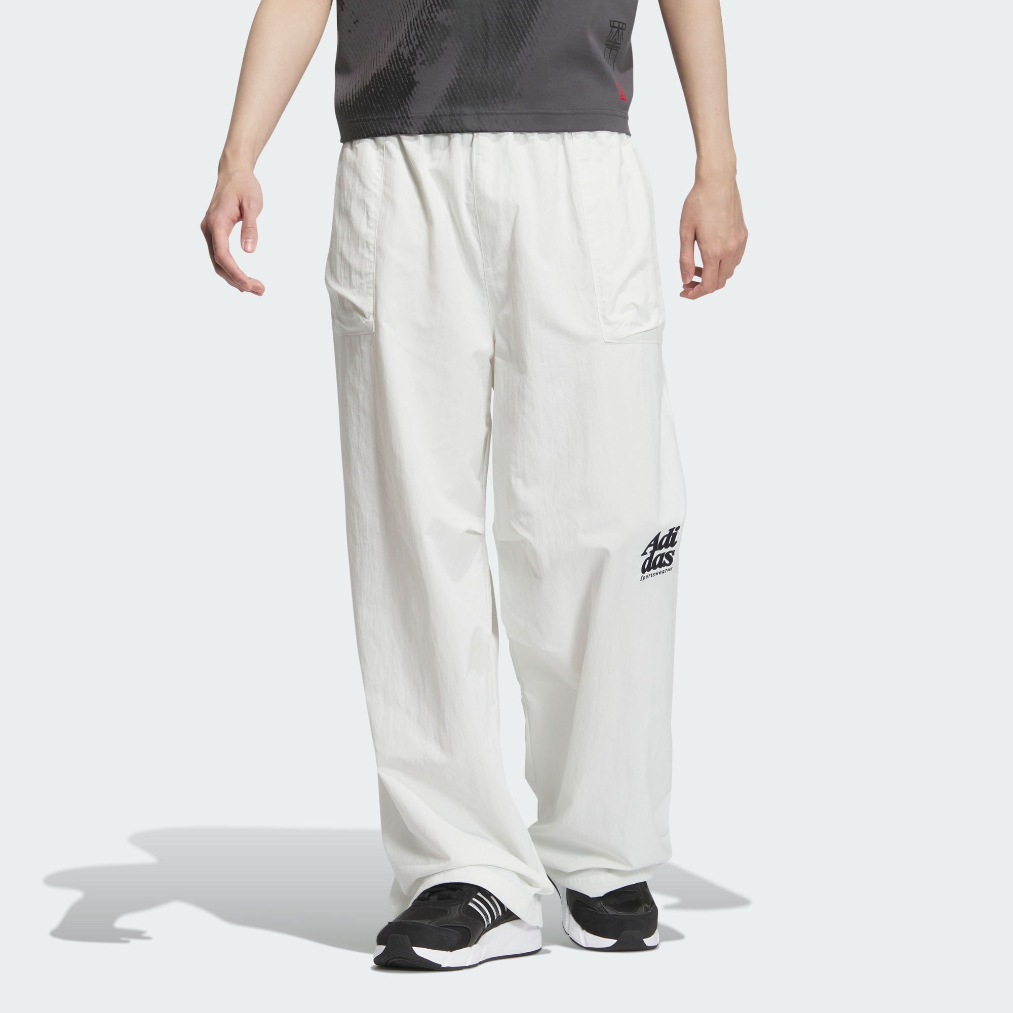 Мужские брюки adidas SMALL LOGO TRACKSUIT BOTTOMS белые