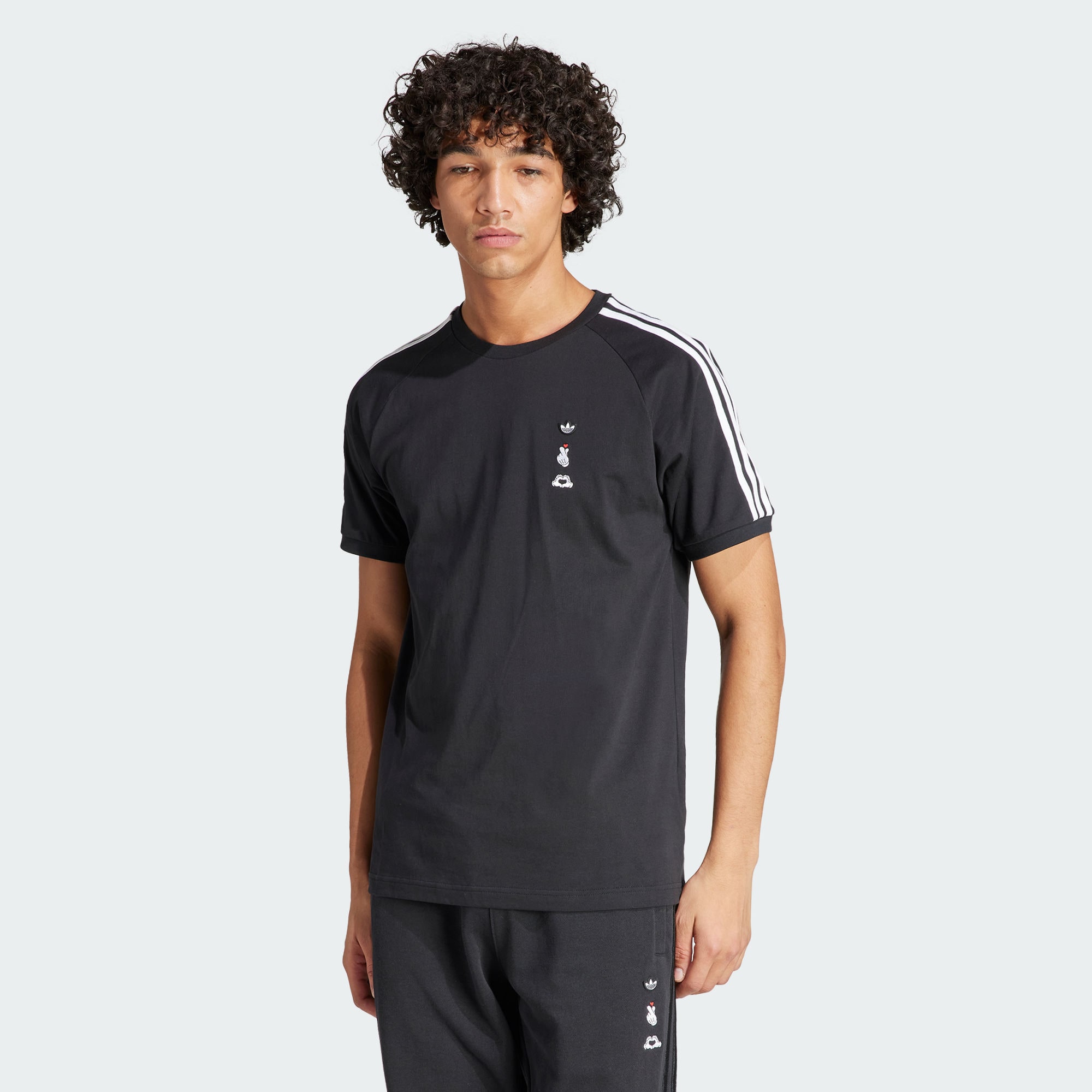 Мужская футболка adidas MICKEY MOUSE 3-STRIPES TEE черная