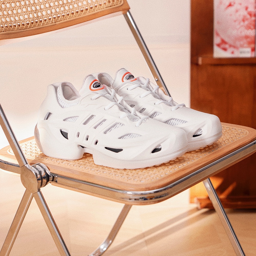 Кроссовки adidas ADIFOM CLIMACOOL SHOES белые