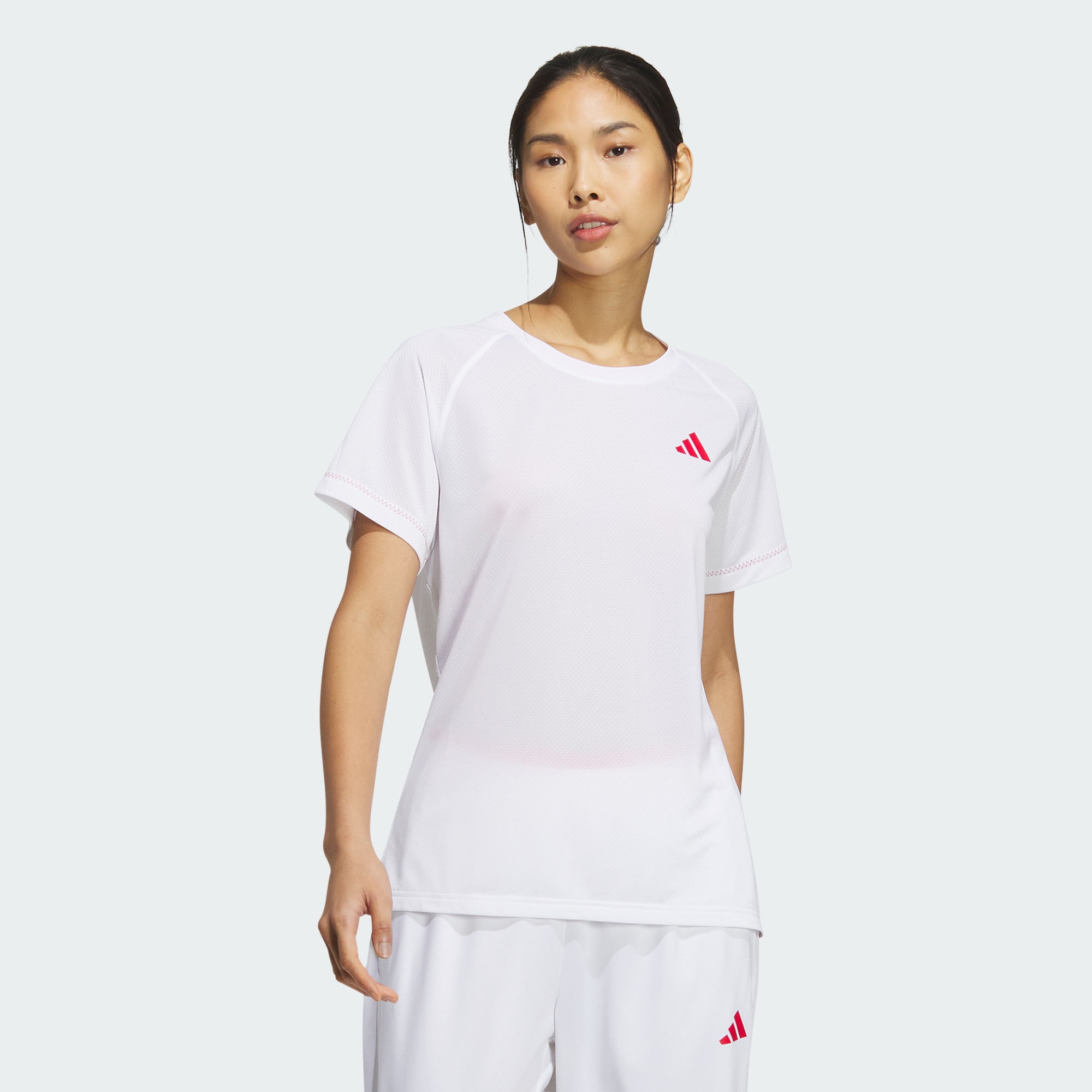 Женская футболка adidas CLUB TENNIS TEE IV7583