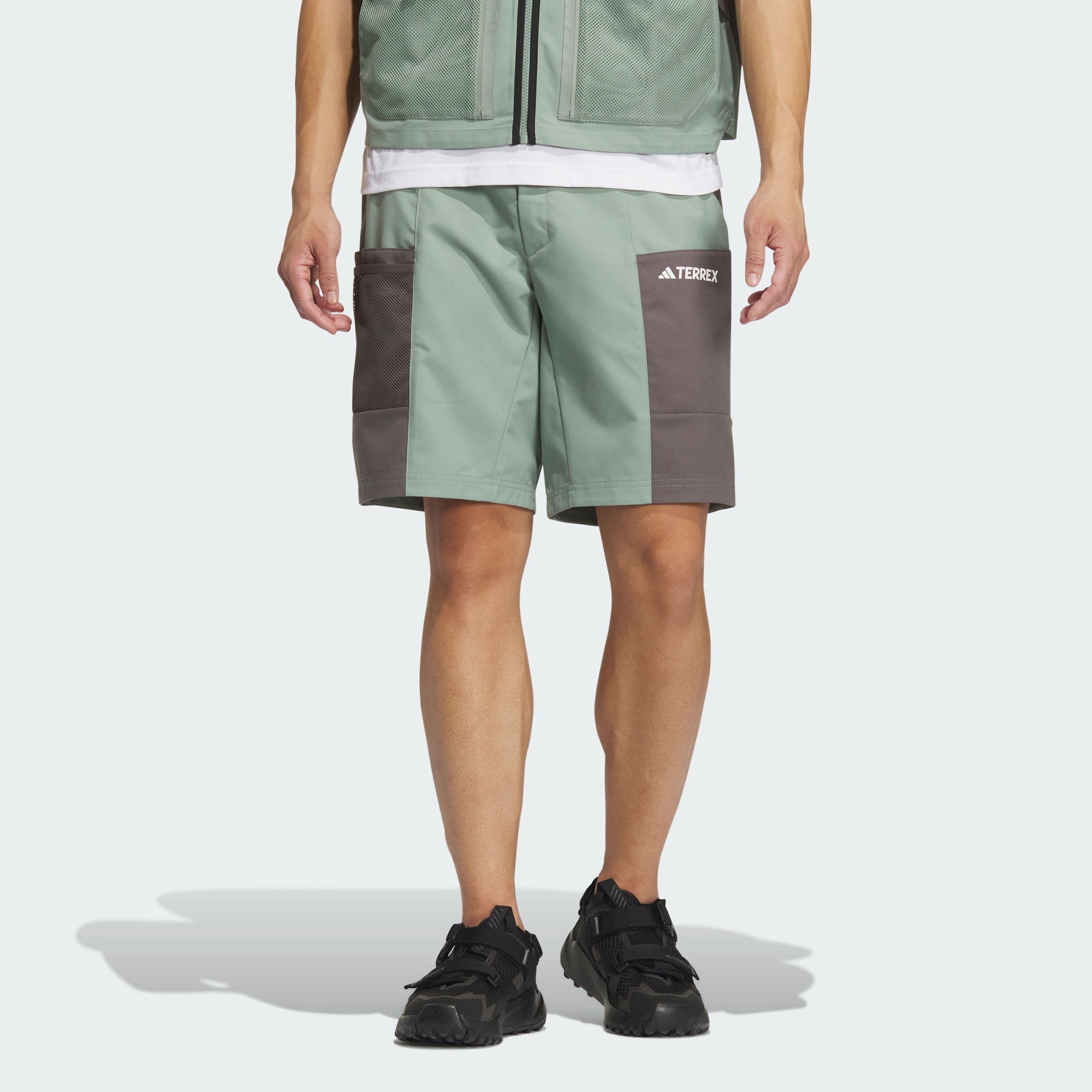 Мужские шорты adidas CARGO DWR SHORTS