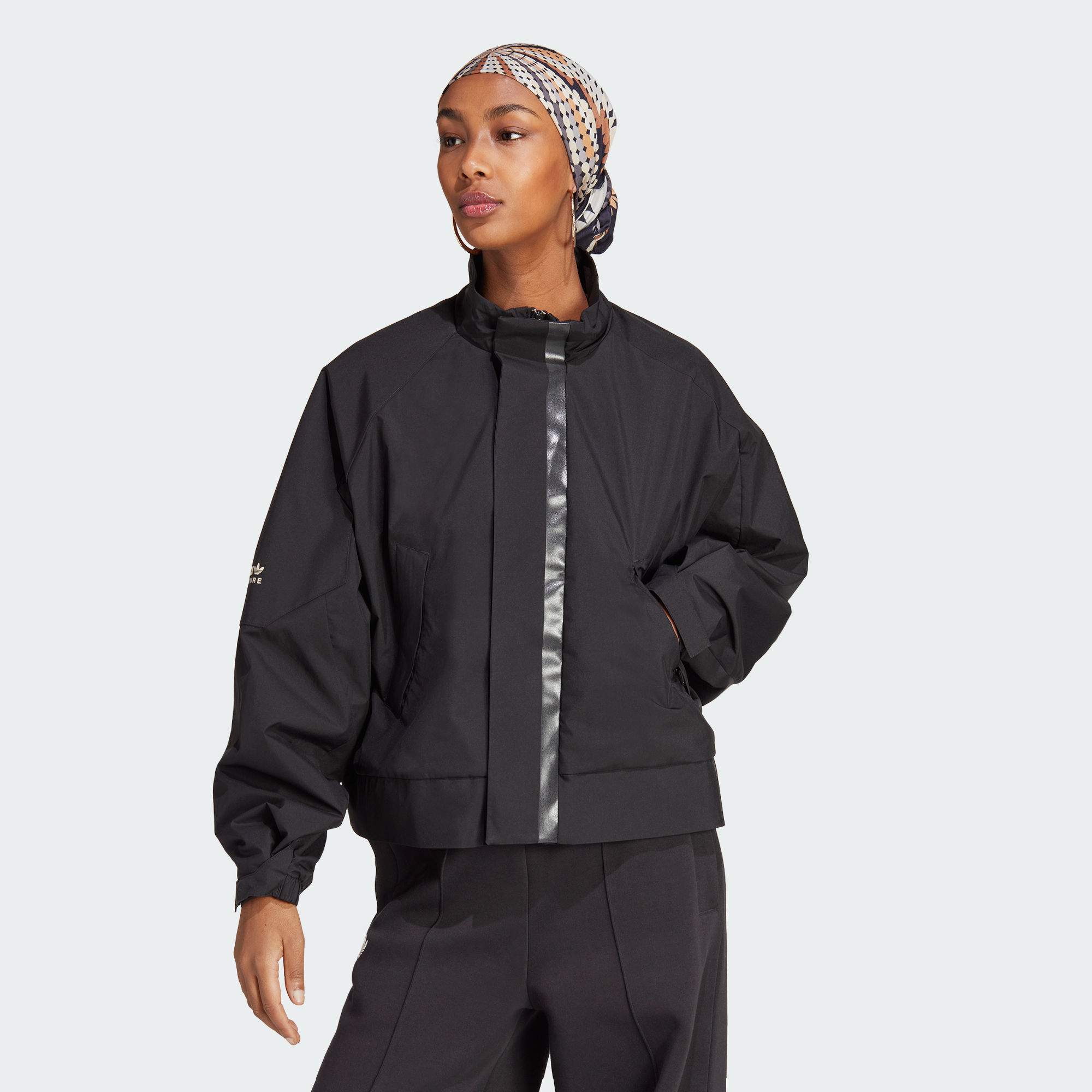 Женская куртка adidas ADVENTURE CROP JACKET