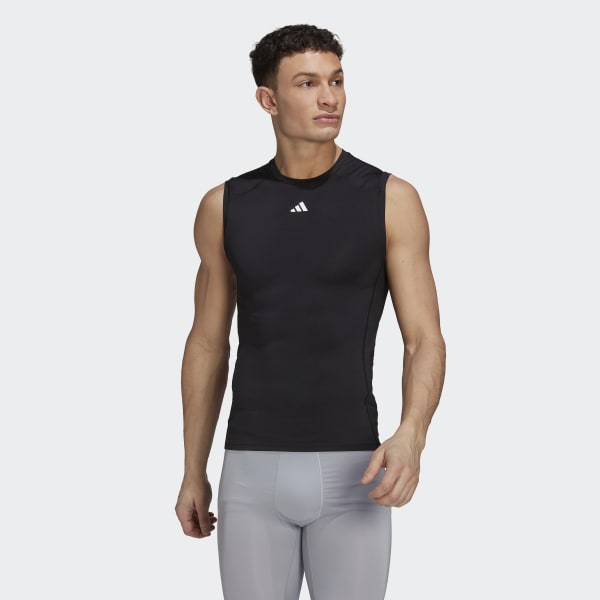 Мужская футболка adidas Techfit Training Sleeveless Tee (Черная)