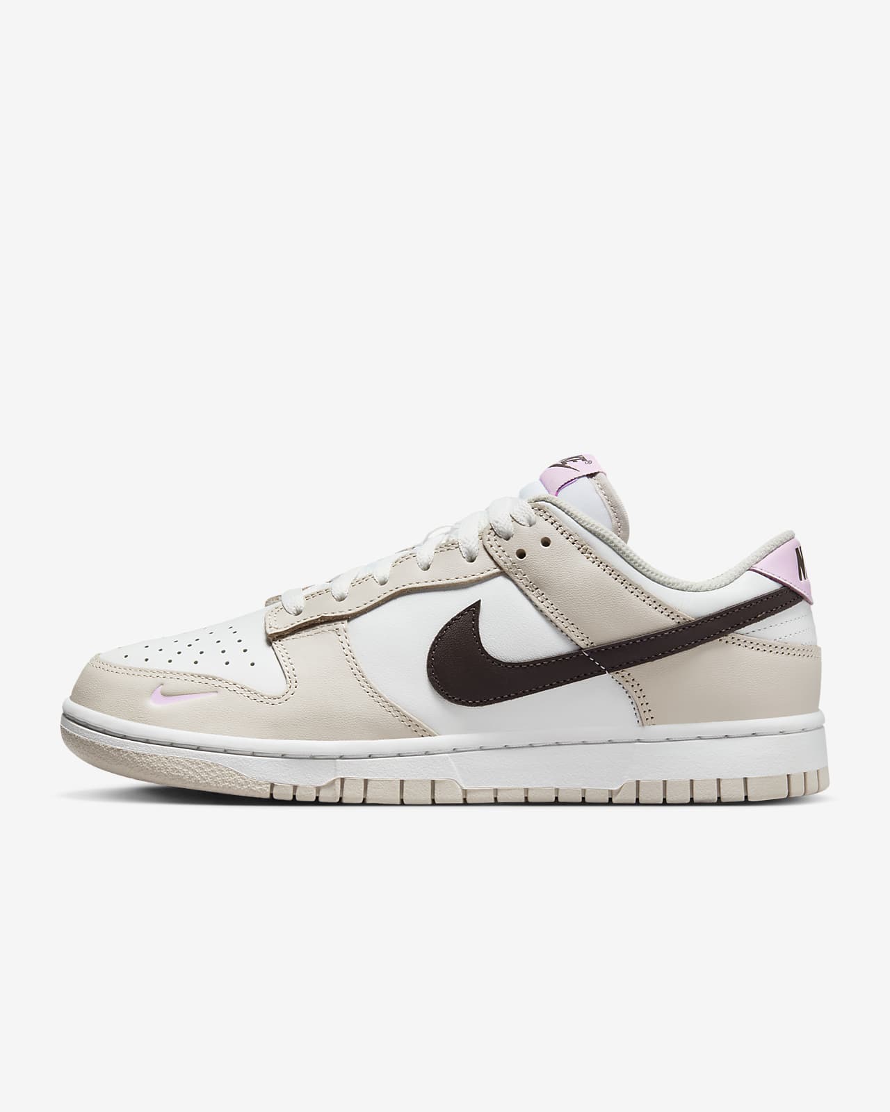 Женские кроссовки Nike Dunk Low розовые