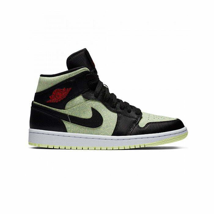 Кроссовки Nike Air Jordan 1 Mid Grind (W)