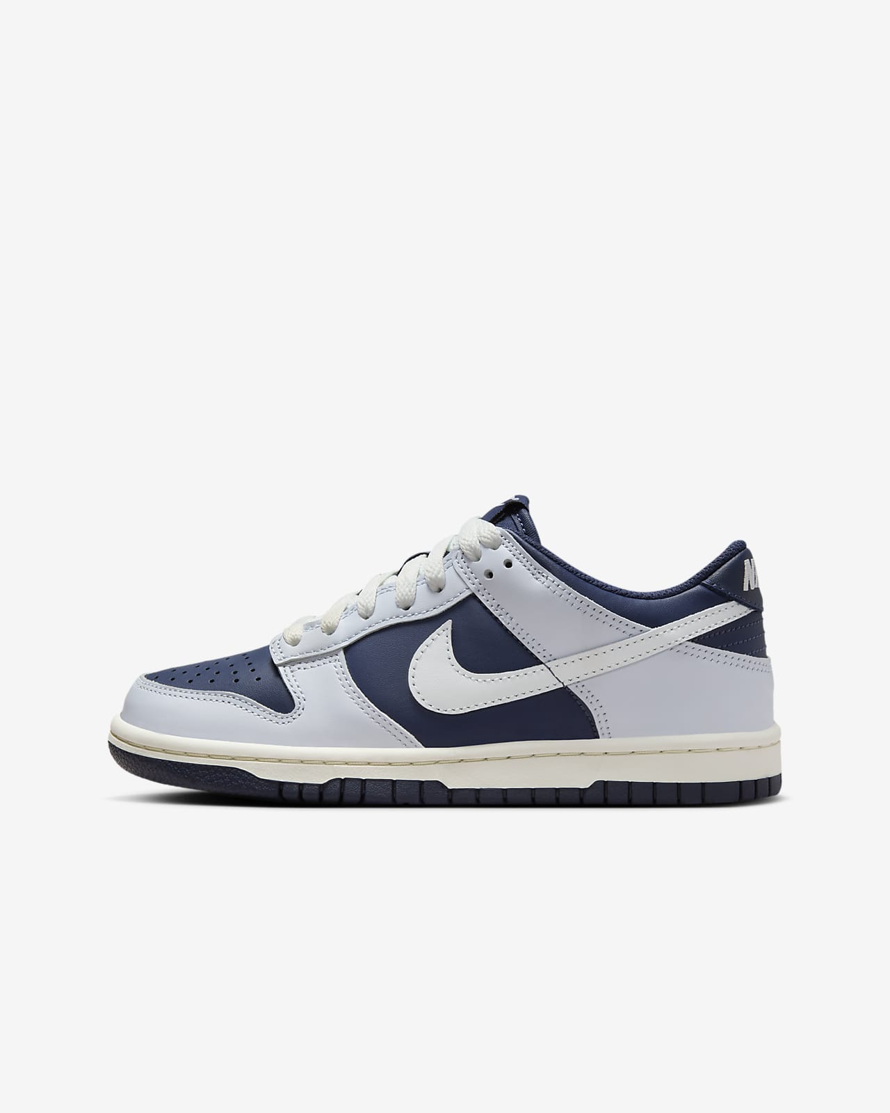 Детские кроссовки Nike Dunk Low (GS) серые