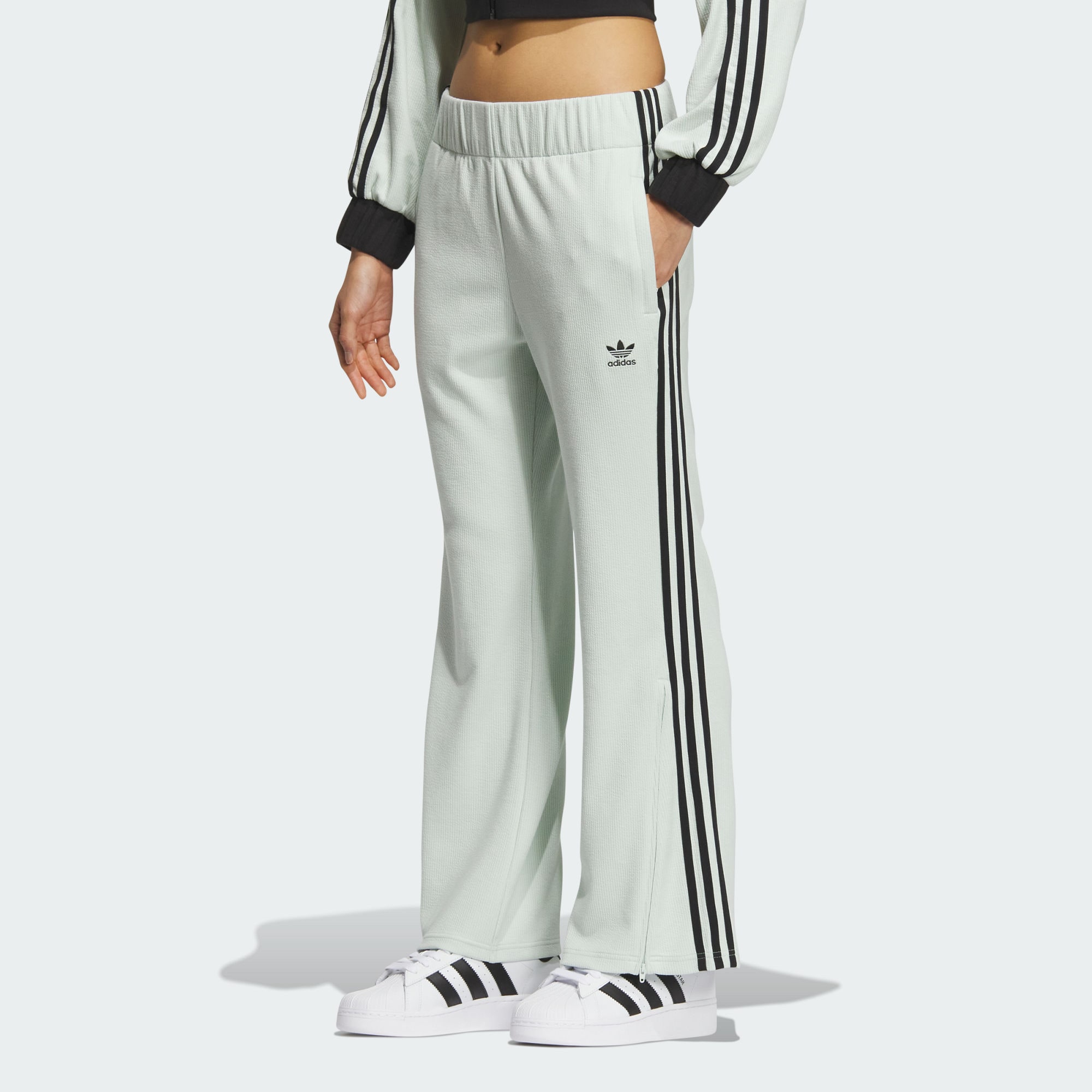 Женские брюки adidas FLARED PANTS IY7122