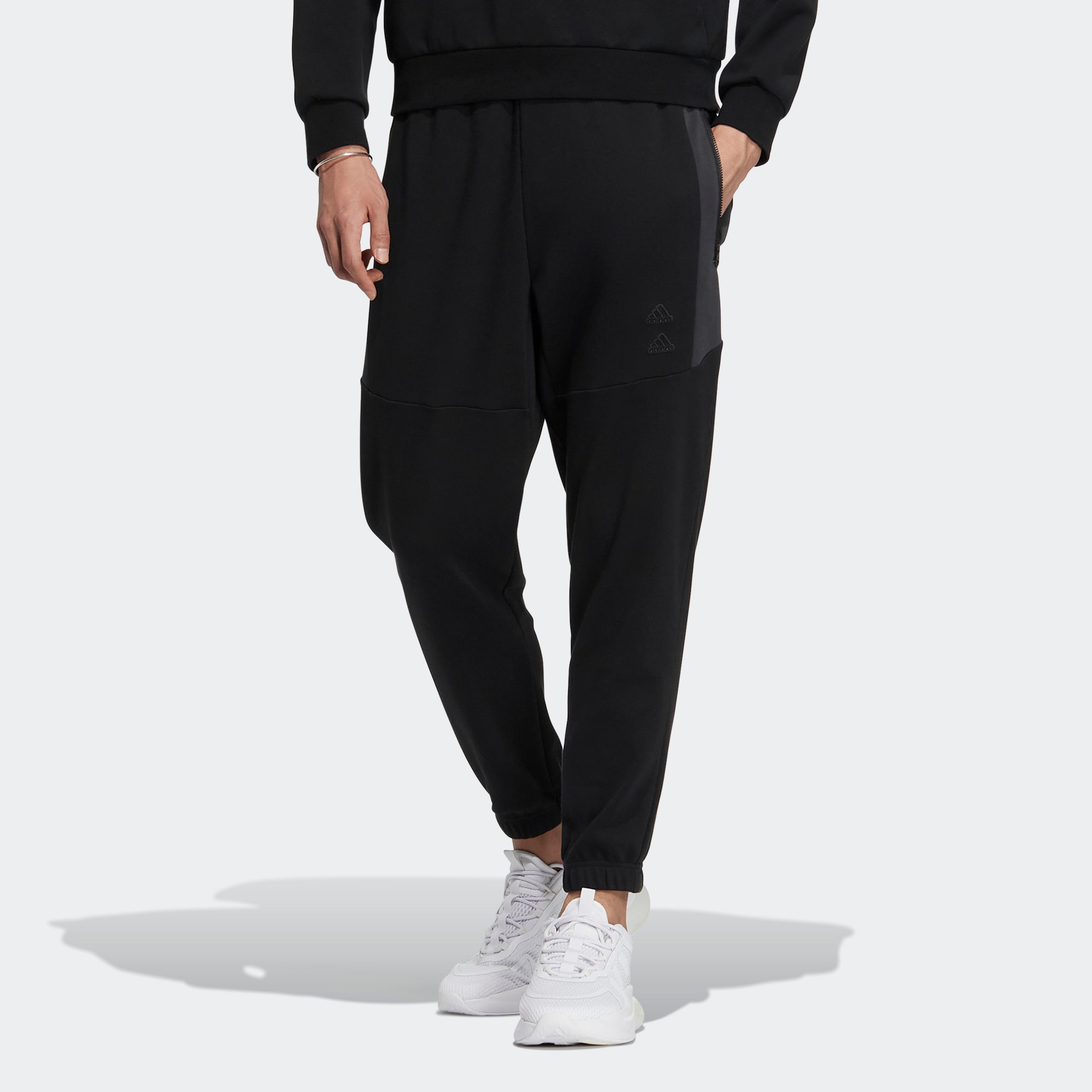 Мужские брюки adidas MUST HAVES KNIT PANTS