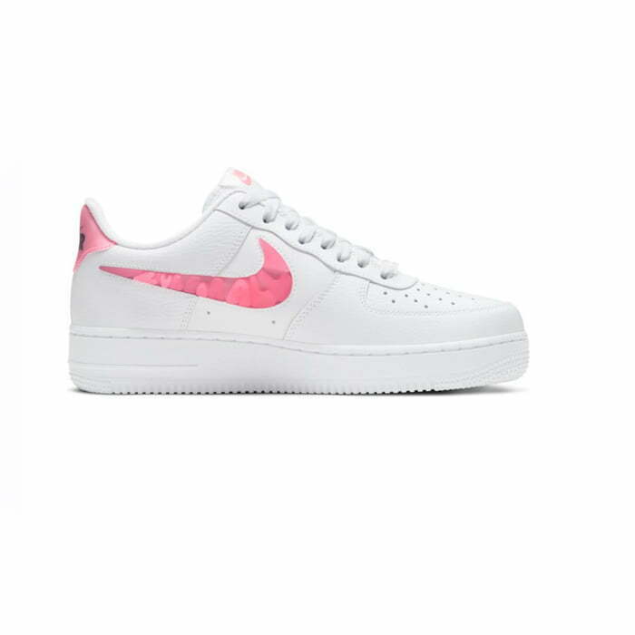 Кроссовки Nike Air Force 1 07 SE Love for All