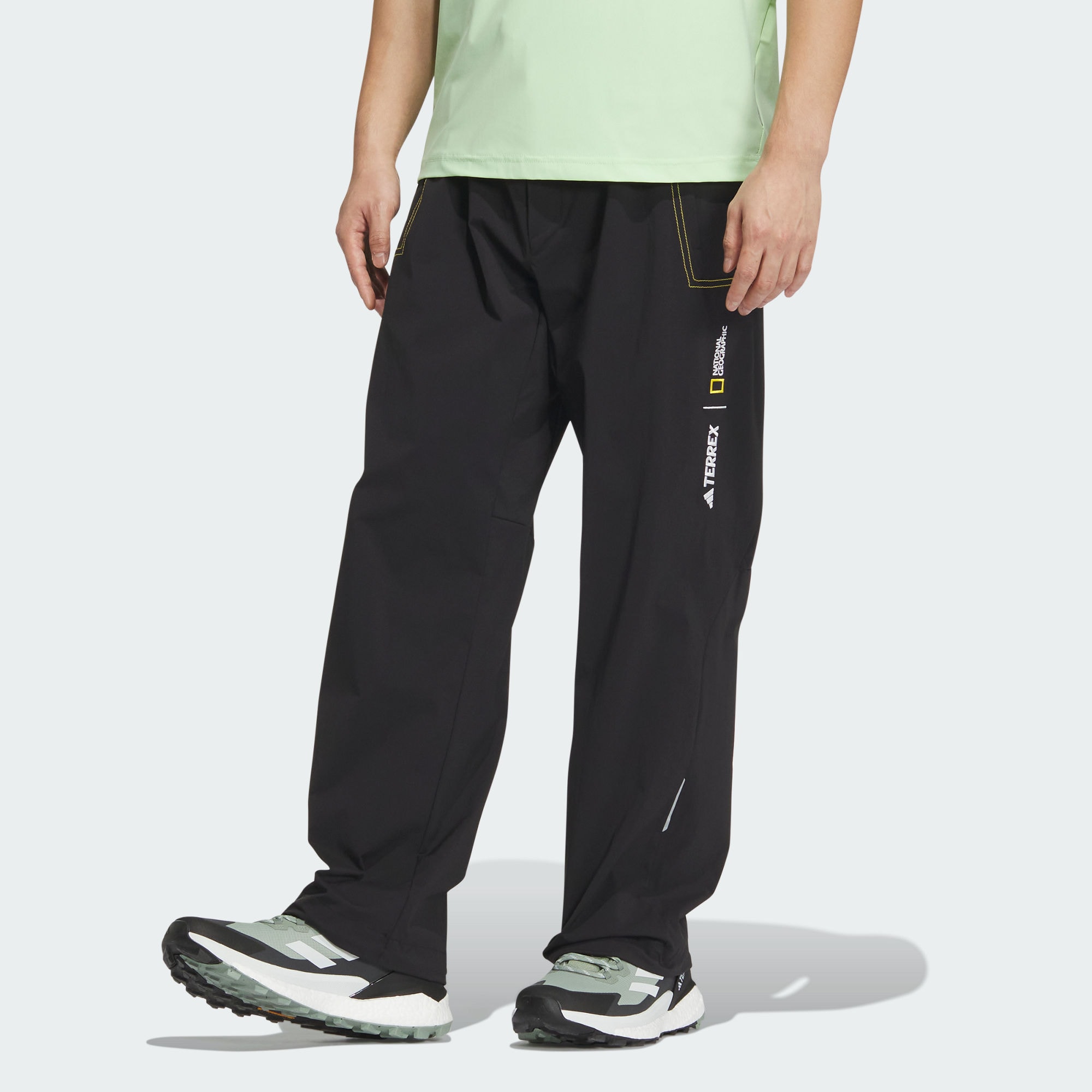 Мужские брюки adidas NATIONAL GEOGRAPHIC DWR PANTS черные