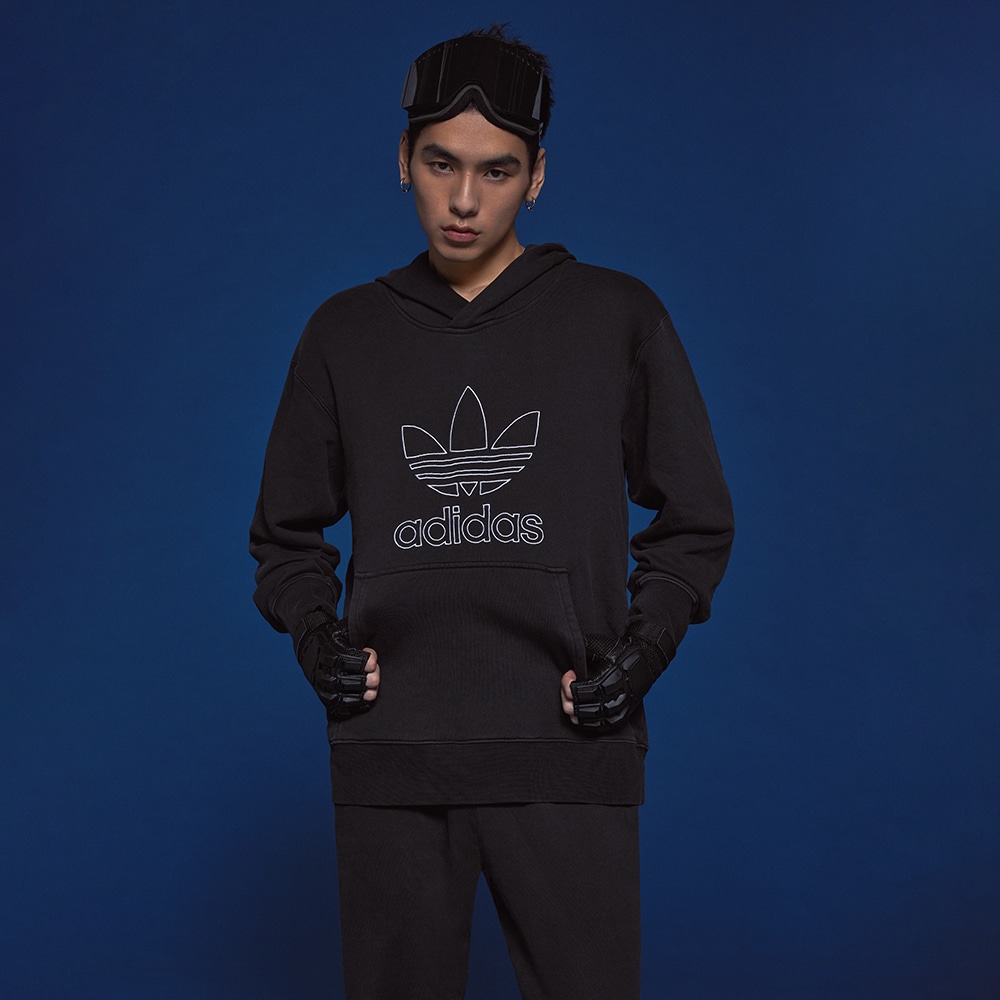 Мужское худи adidas ADICOLOR OUTLINE HOODIE черное