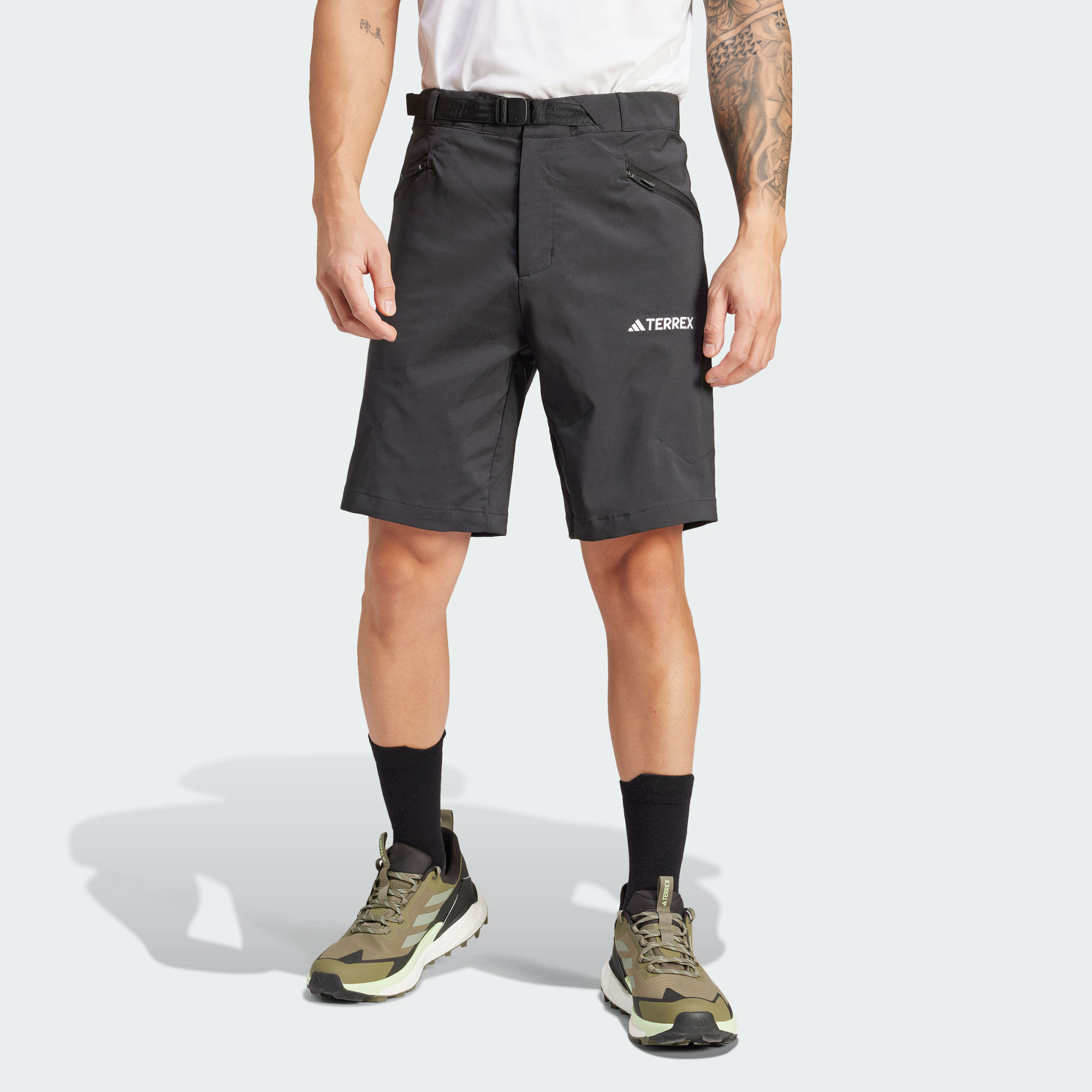 Мужские шорты adidas XPERIOR MID SHORTS черные