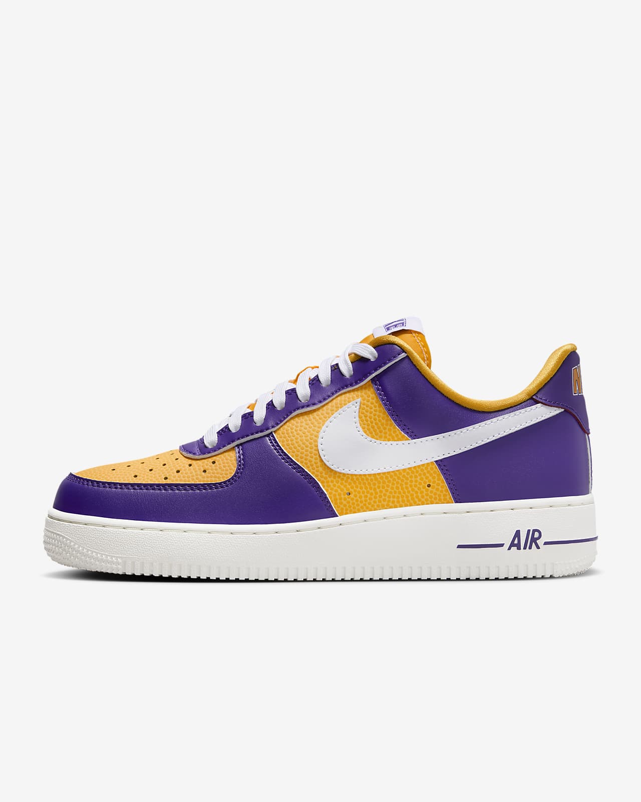 Женские кроссовки Nike Air Force 1 &#8217;07 SE белые