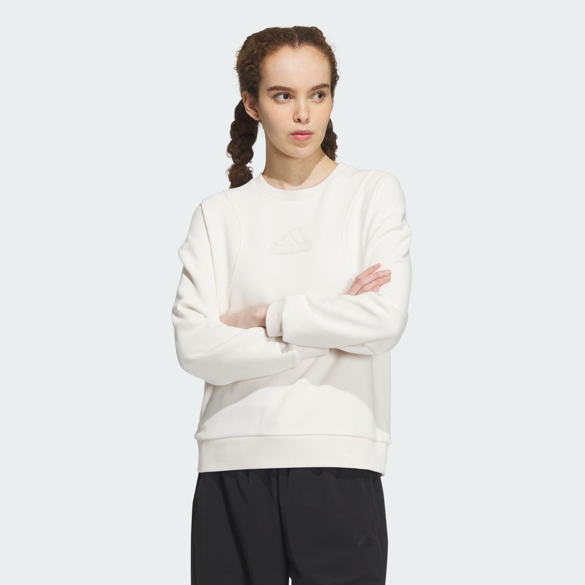 Женский свитшот adidas CITY ESCAPE CREW SWEATSHIRT IP7072