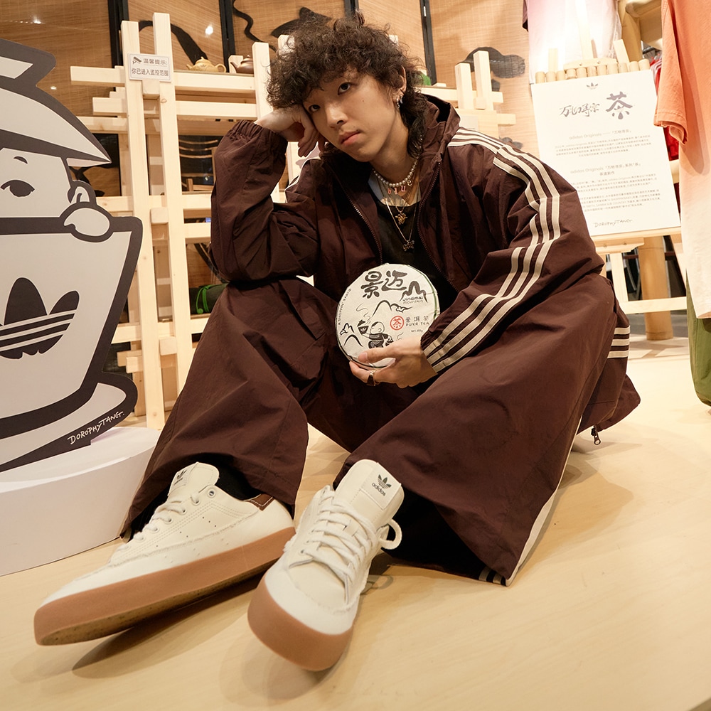 Куртка adidas TOC JACKET JG1518