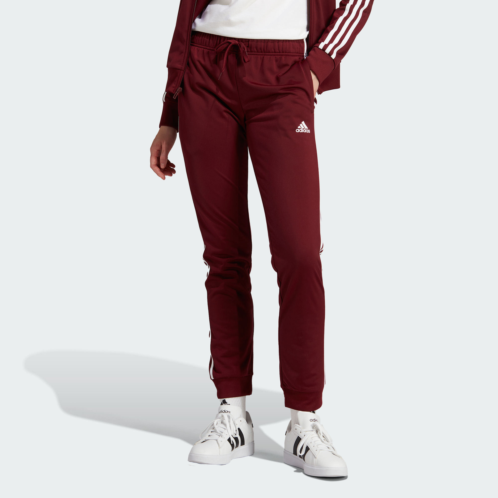 Женские брюки adidas PRIMEGREEN ESSENTIALS TRACK PANTS IM2819