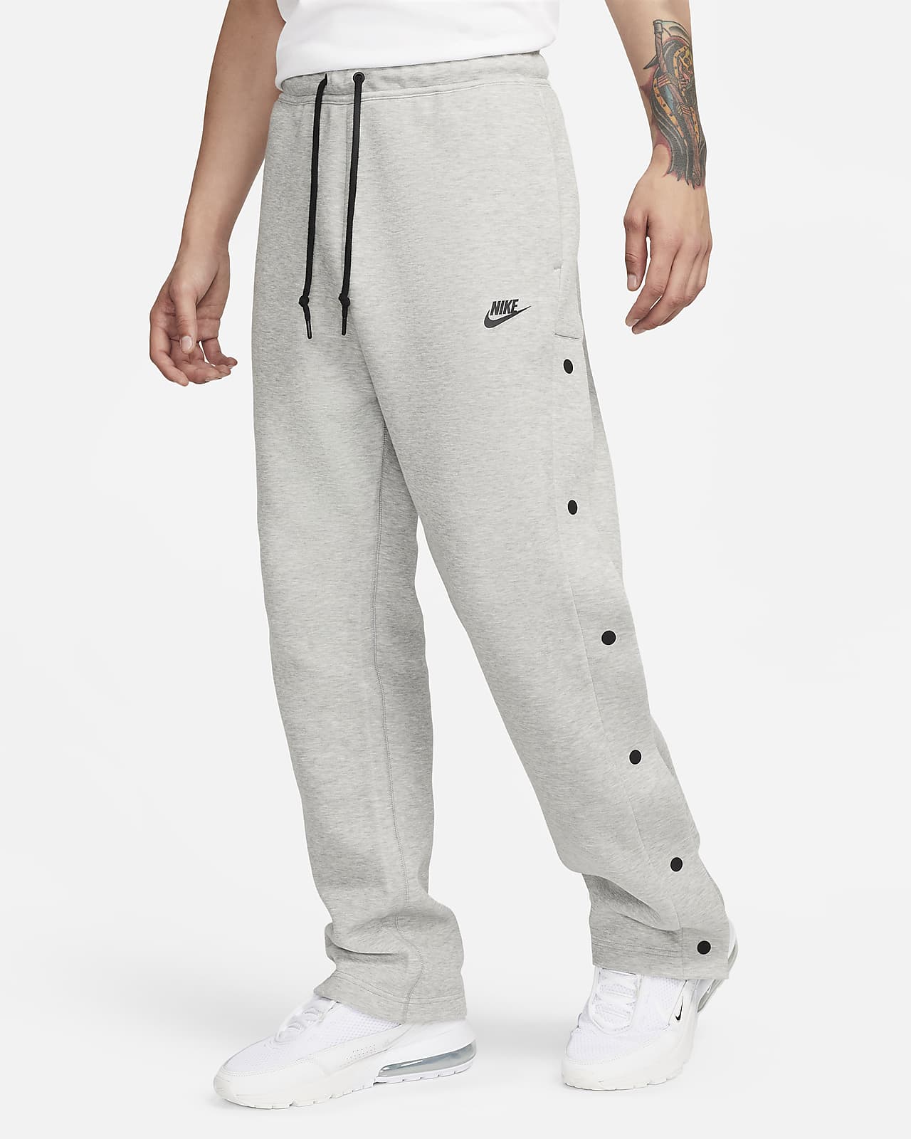 Мужские брюки Nike Sportswear Tech Fleece черные