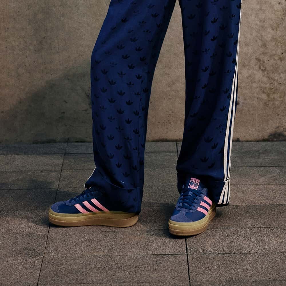 Женские кроссовки adidas GAZELLE BOLD SHOES