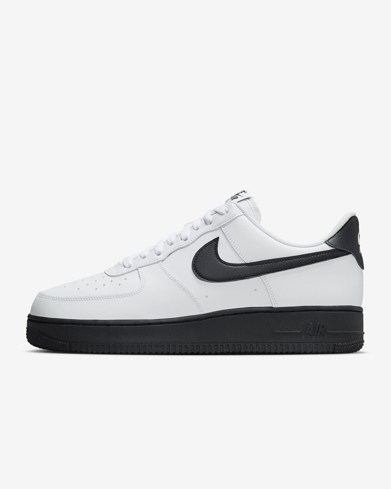 Мужские кроссовки Nike Air Force 1 ’07 черные