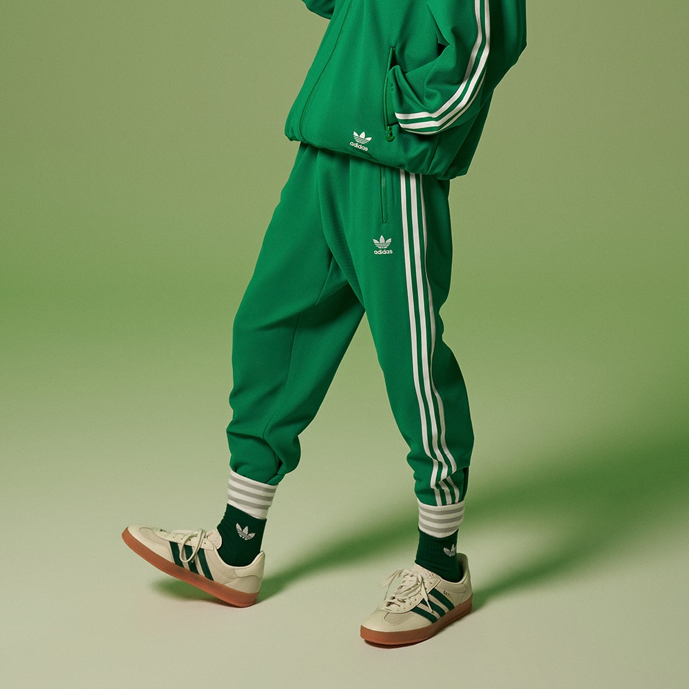 Костюм adidas TRACKSUIT BOTTOMS IT4481