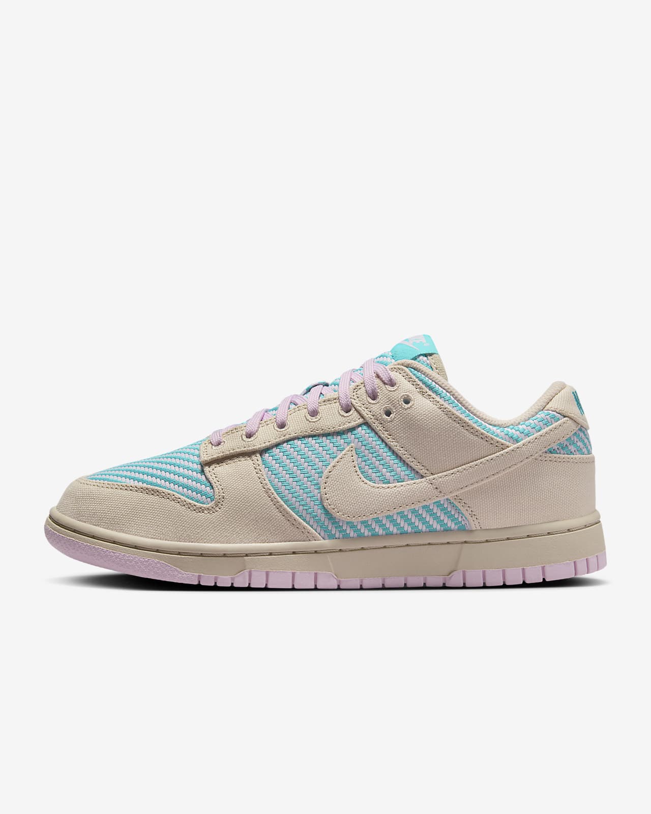 Женские кроссовки Nike Dunk Low зеленые