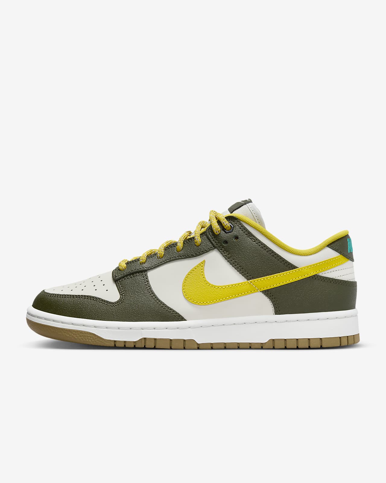 Мужские кроссовки Nike Dunk Low Retro PRM зеленые