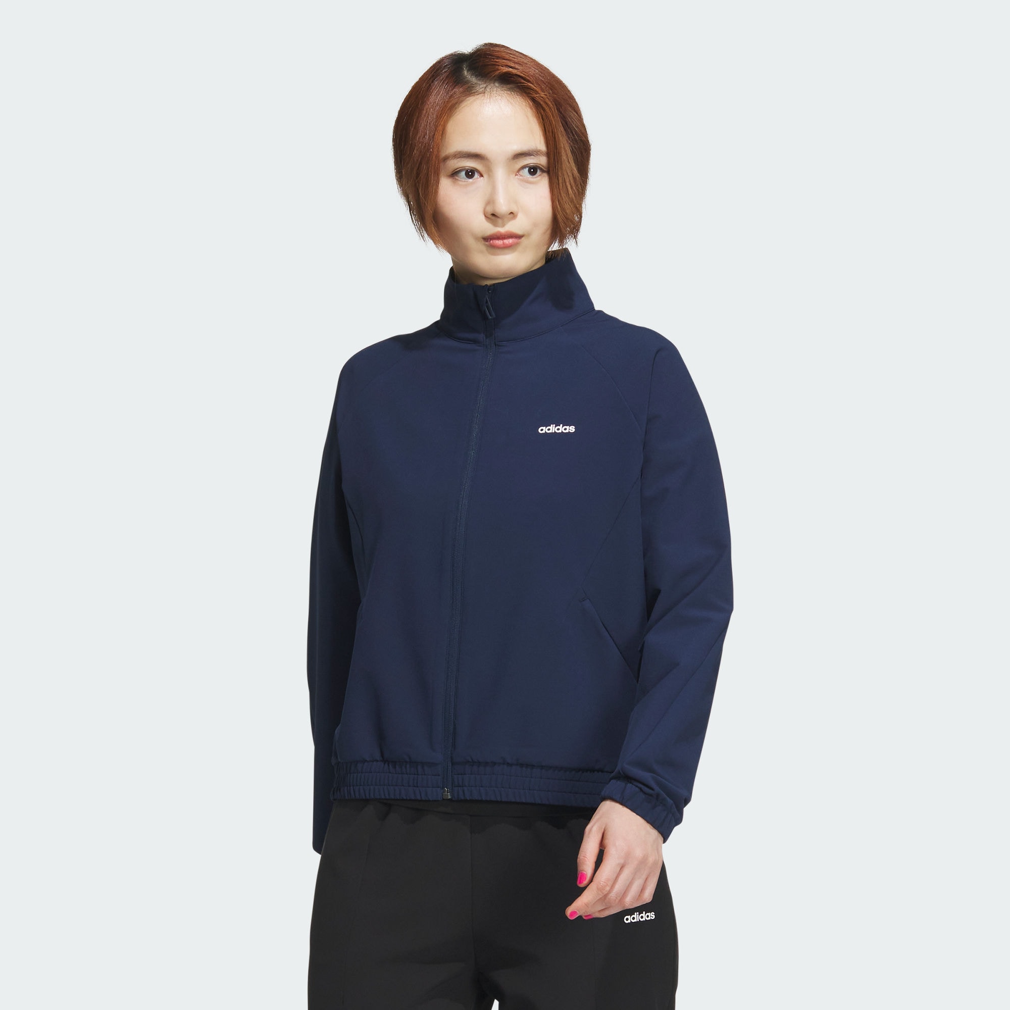 Женская куртка adidas DRY WOVEN LBR FULL-ZIP JACKET синяя