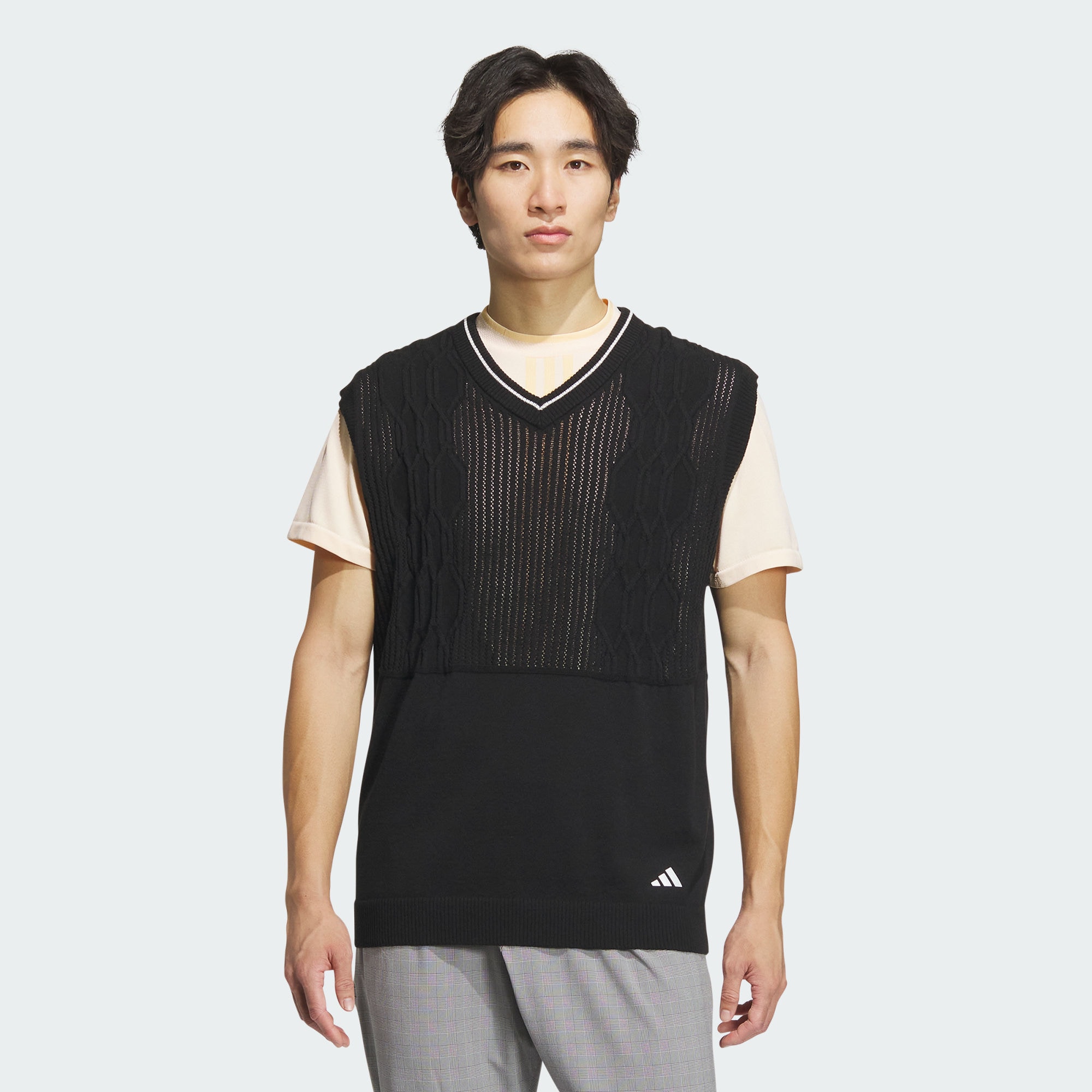 Мужской жилет adidas PRIMEKNIT GRADATION PATTERN VEST черный