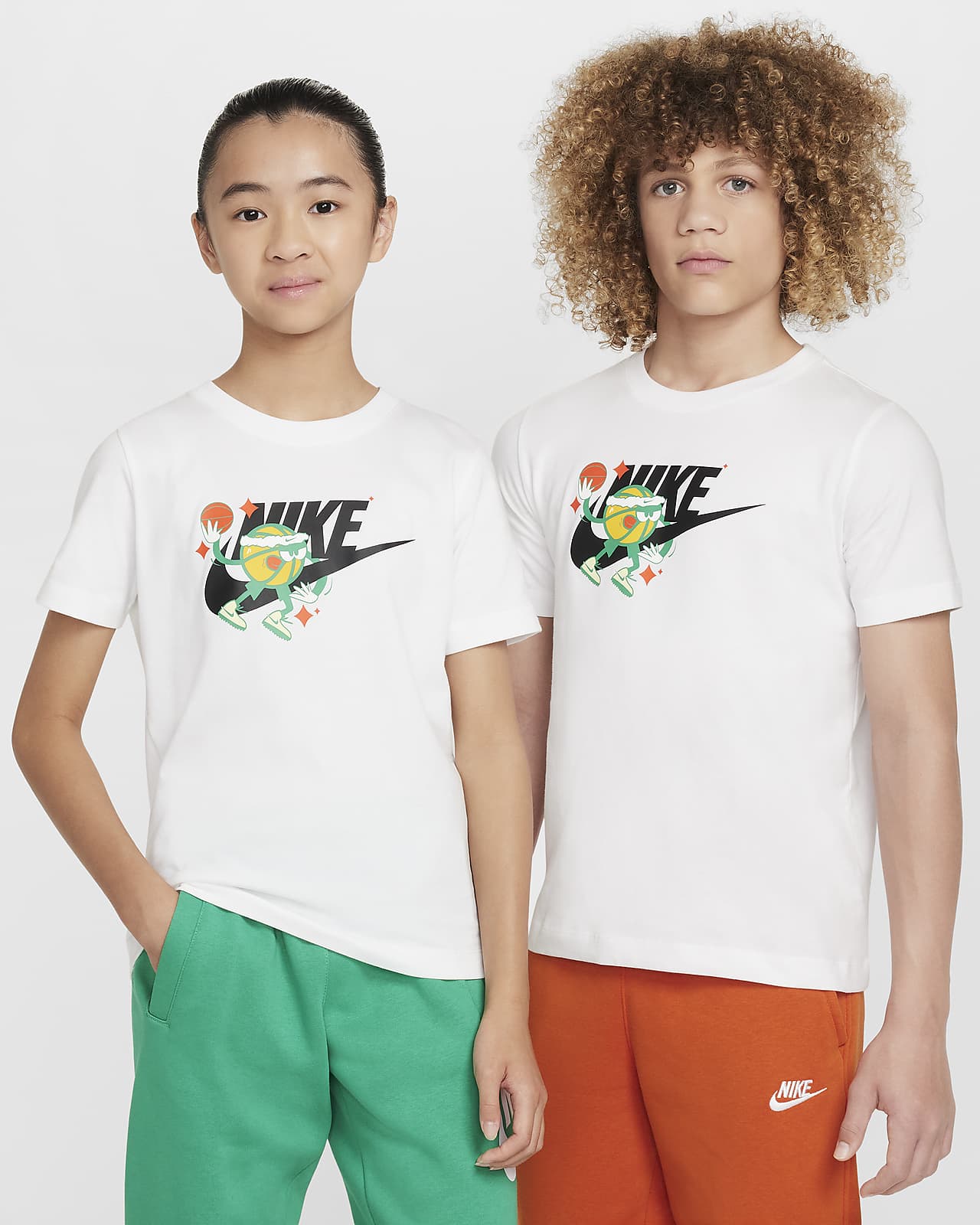 Детская футболка Nike Sportswear Белая