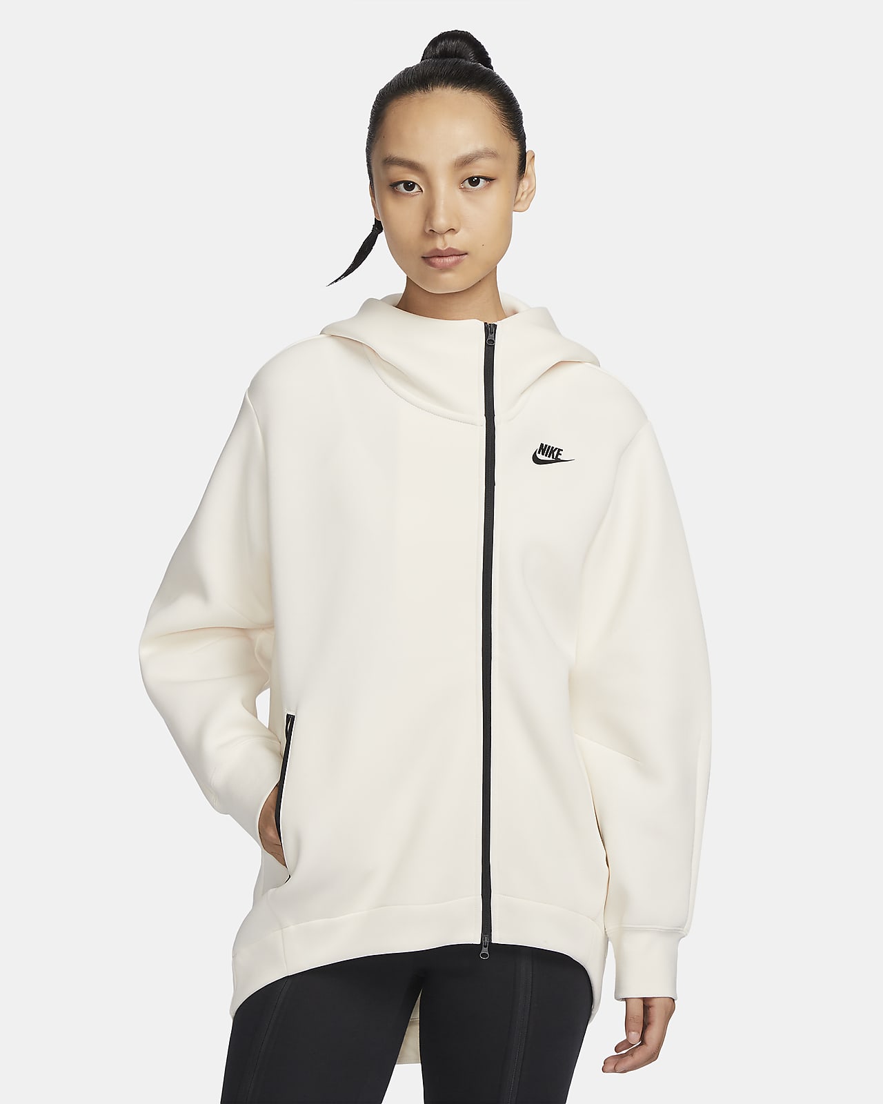 Женская толстовка Nike Sportswear Tech Fleece черная