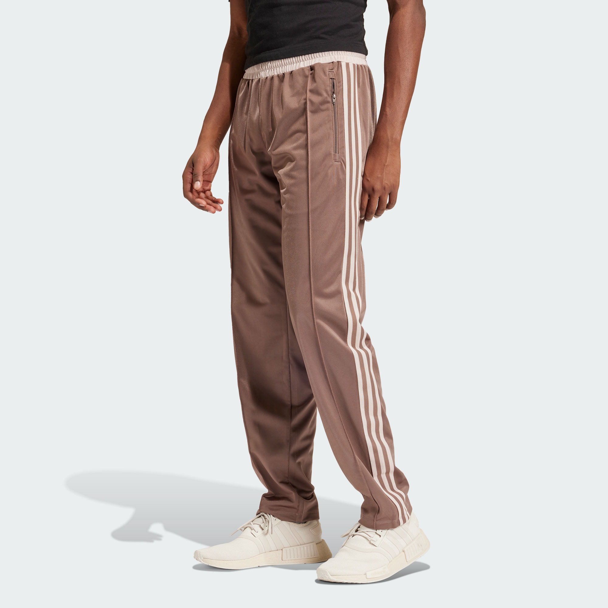 Мужские брюки adidas TRACK PANTS IU0215