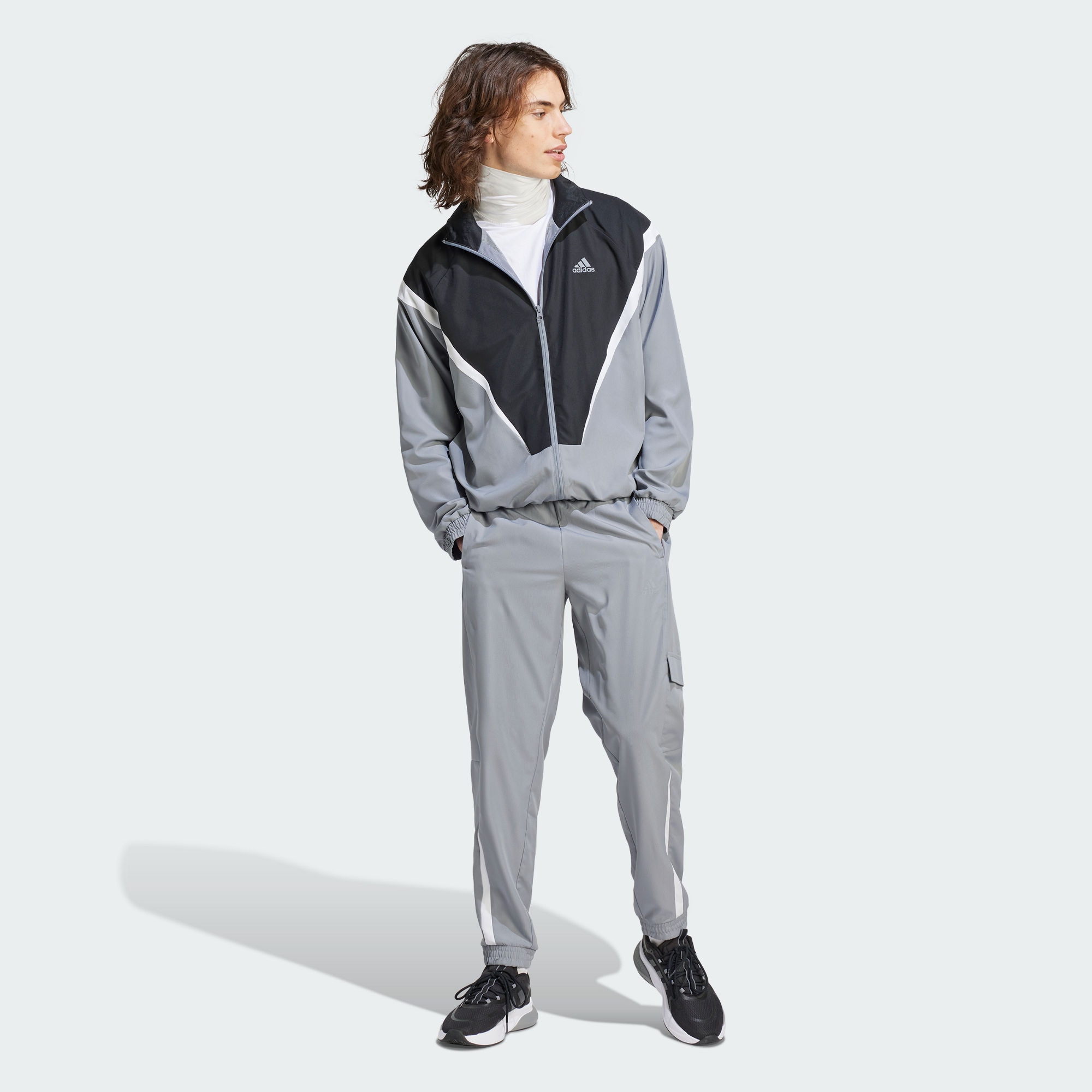 Мужской костюм adidas WOVEN NON-HOODED TRACK SUIT