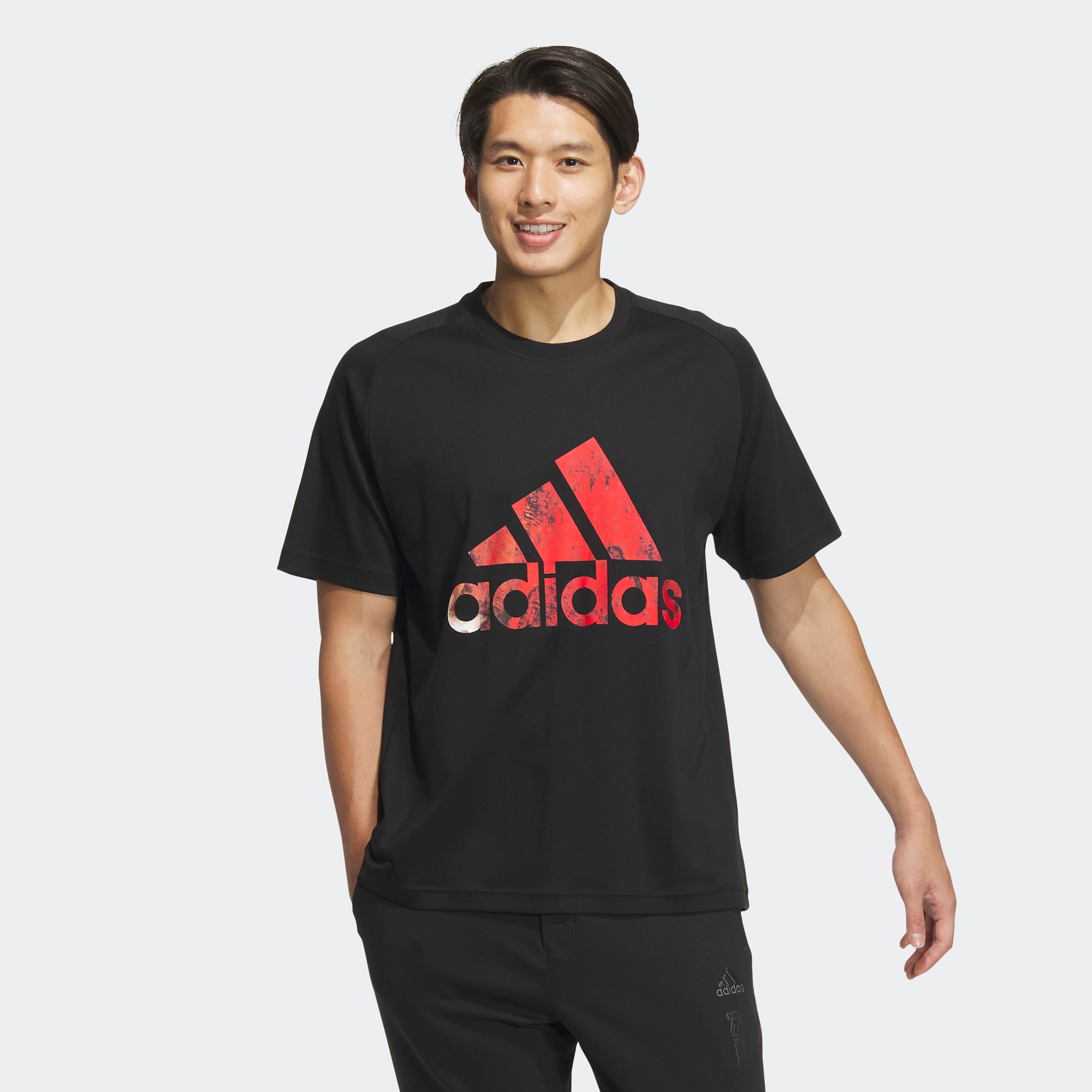 Мужская футболка adidas TEE черная