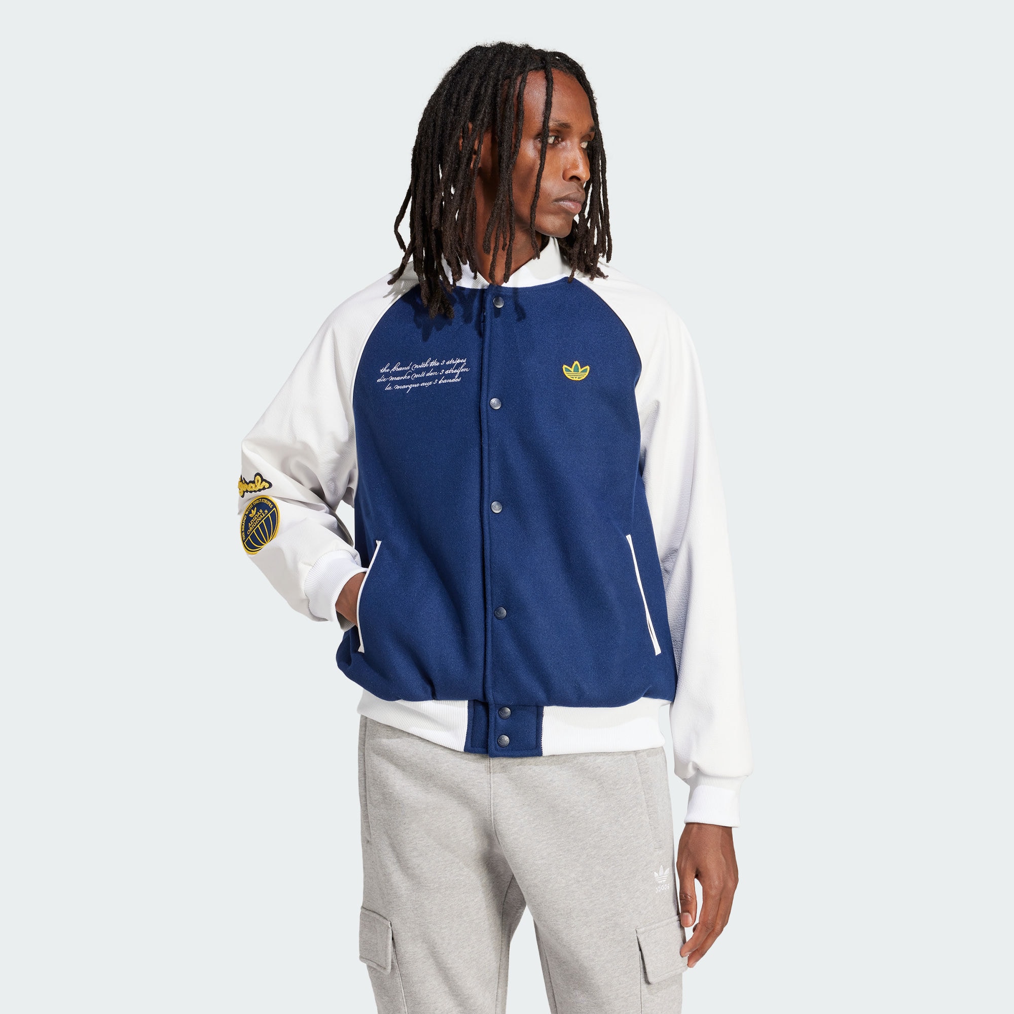 Мужская куртка adidas VRCT JACKET IS2926