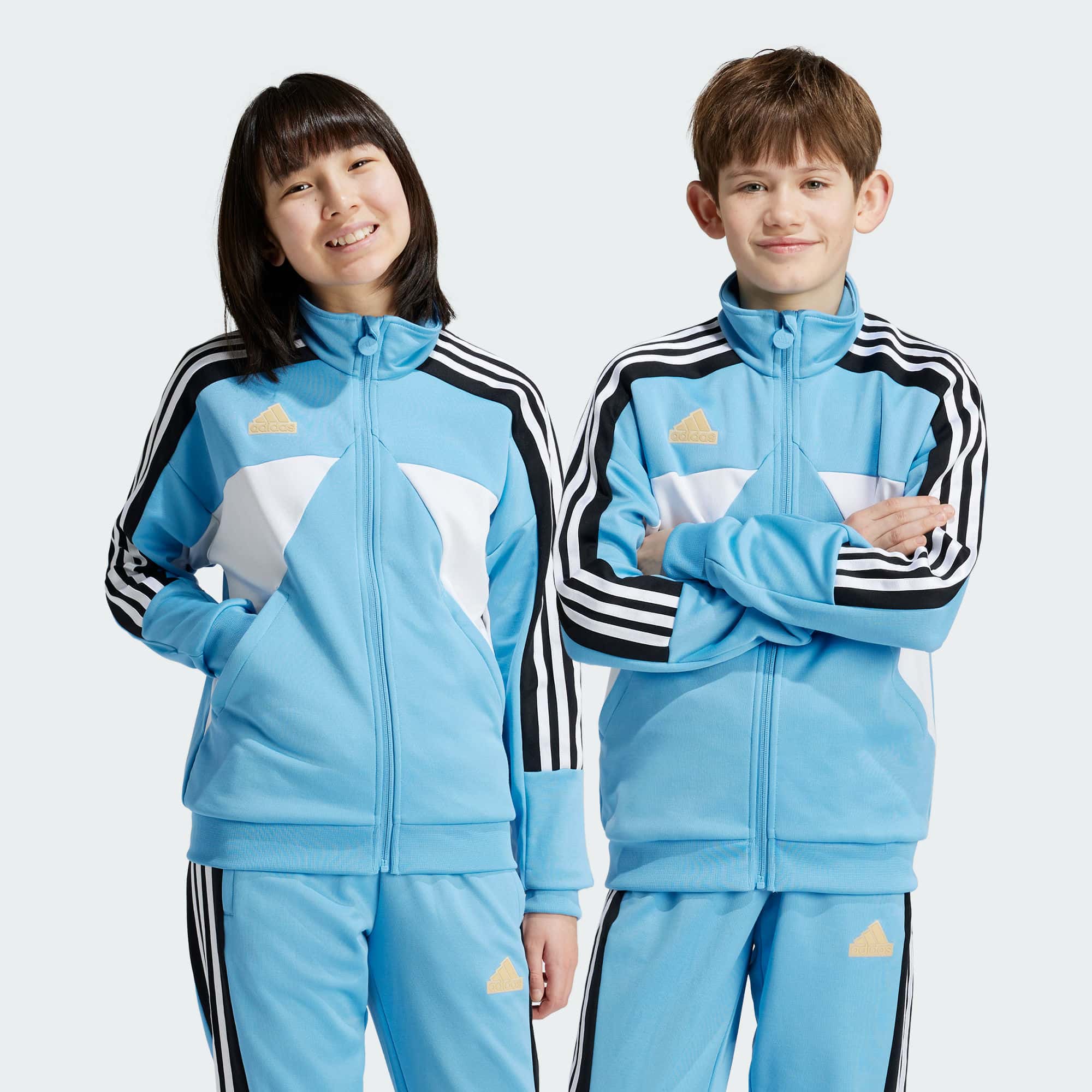 Детская куртка adidas TIRO NATIONS PACK TRACK JACKET