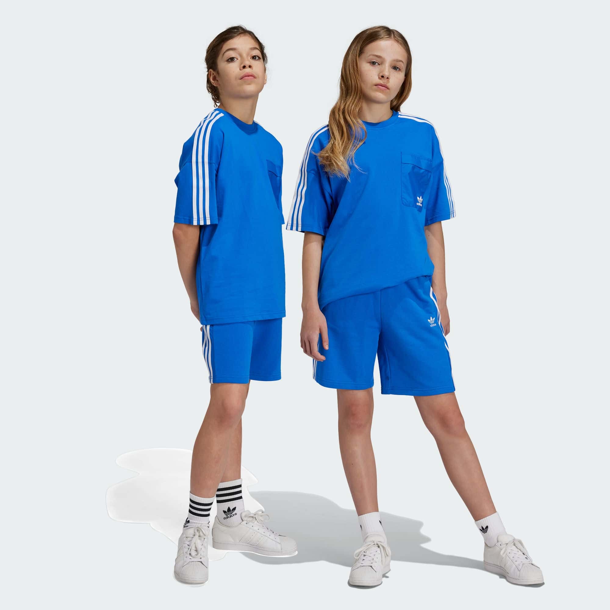 Детские шорты adidas ADICOLOR SHORTS