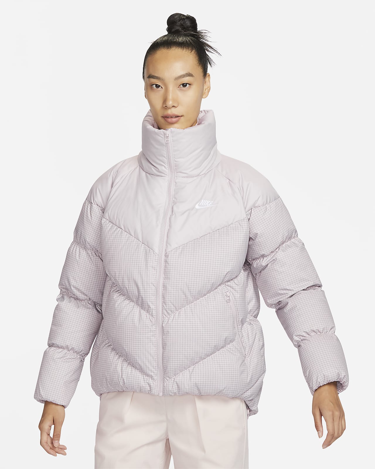 Женская куртка Nike Sportswear Windpuffer белая