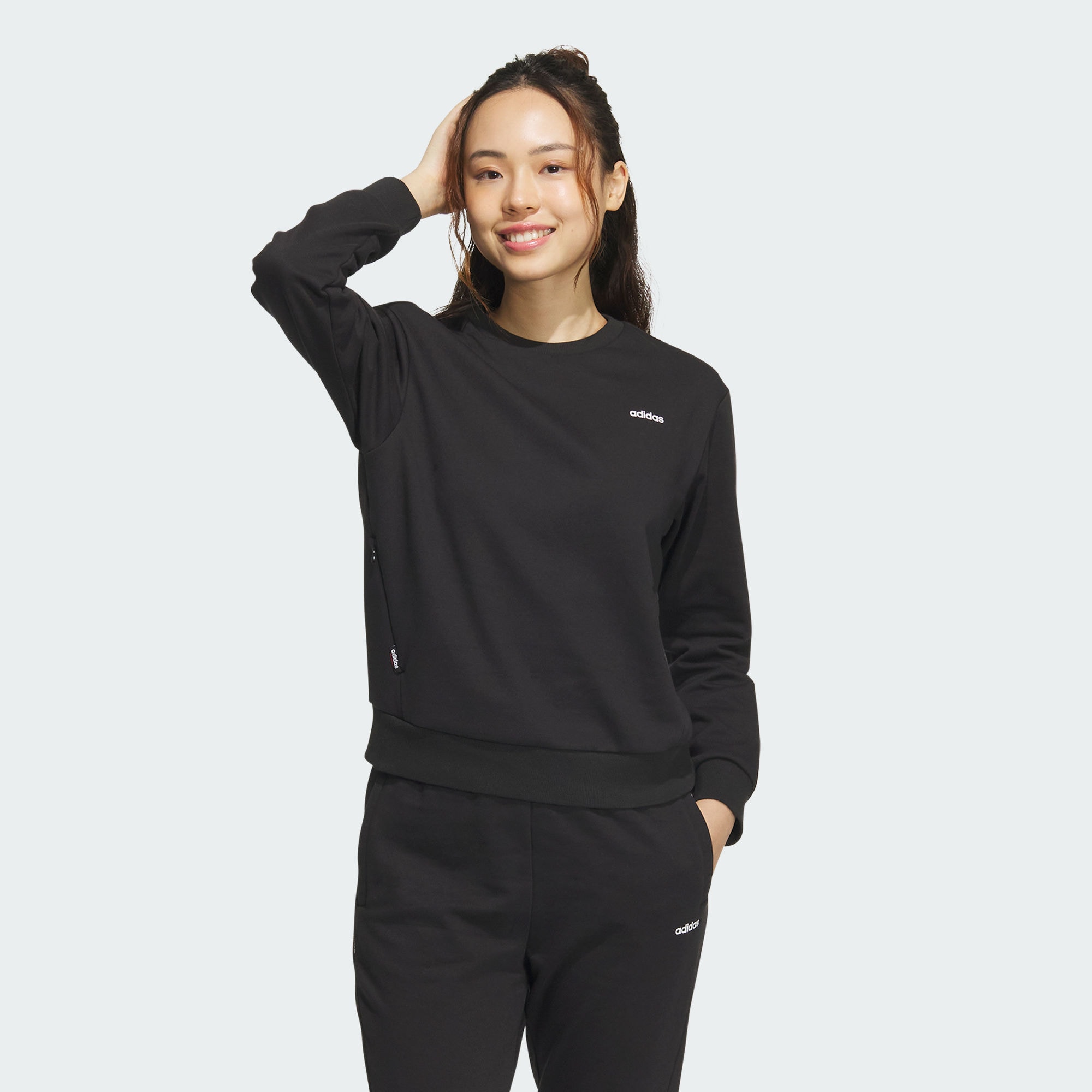 Женский свитер adidas DRY LBR PULLOVER CREW SWEATER