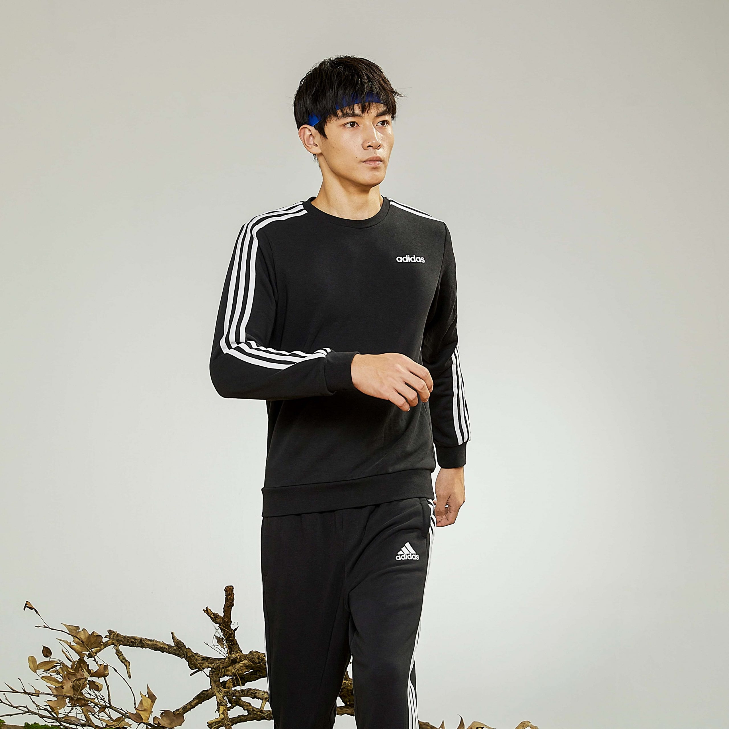 Мужской свитшот adidas ESSENTIALS 3-STRIPES SWEATSHIRT