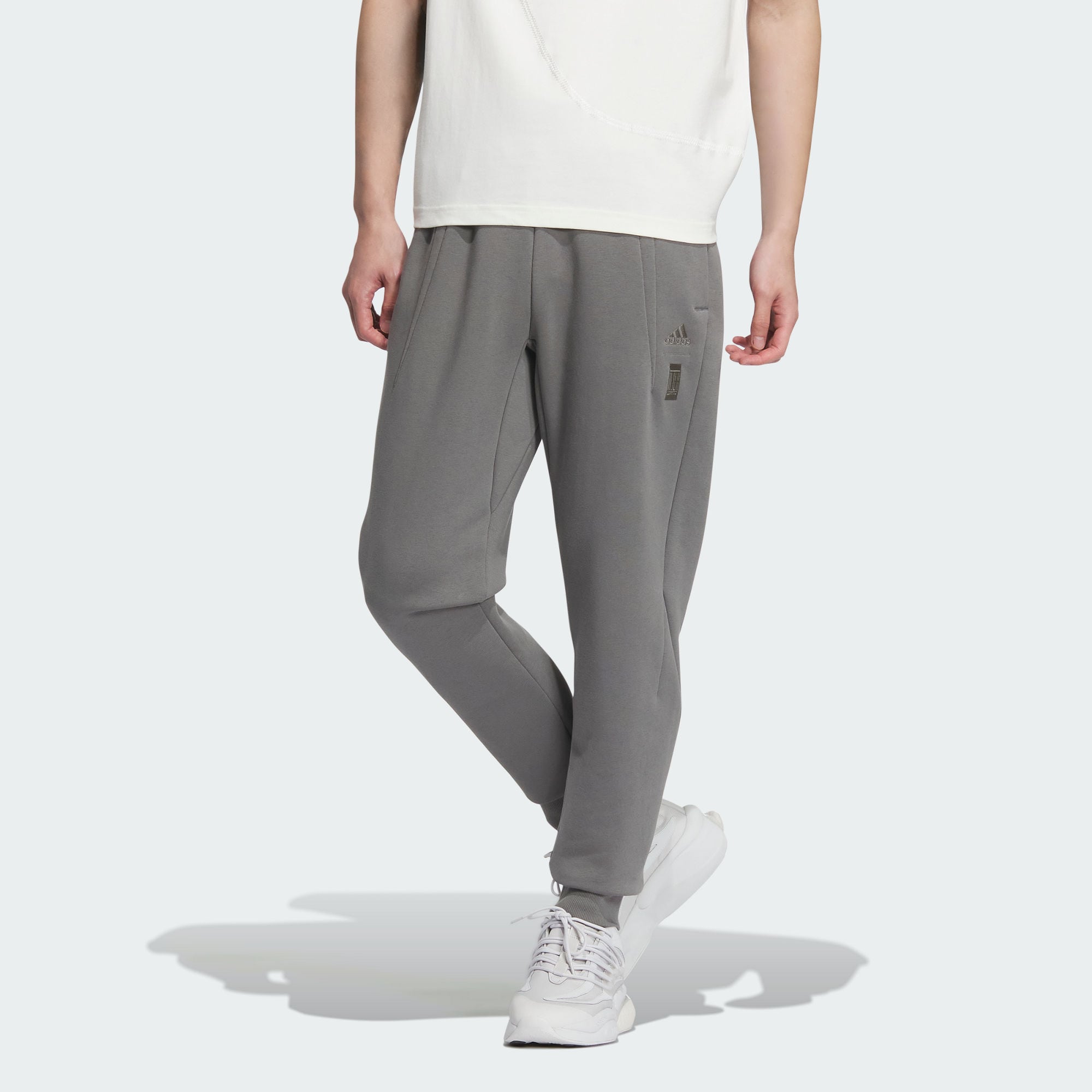 Мужские брюки adidas WUJI MUSTHAVE KNIT PANTS серые