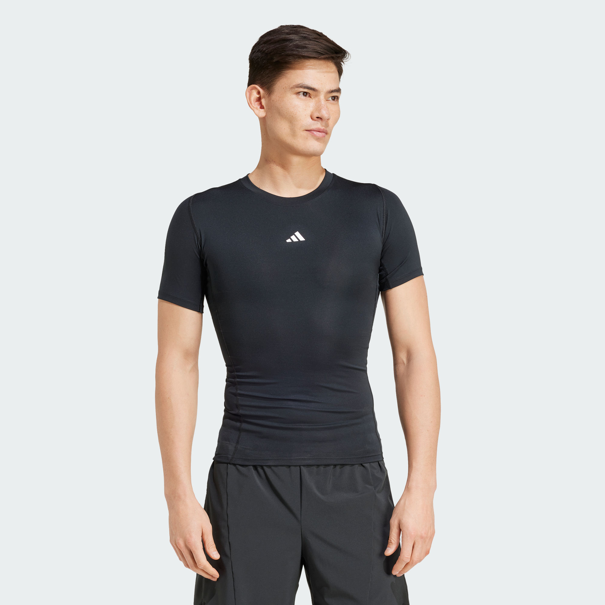 Мужская футболка adidas TECHFIT COMPRESSION T-SHIRT