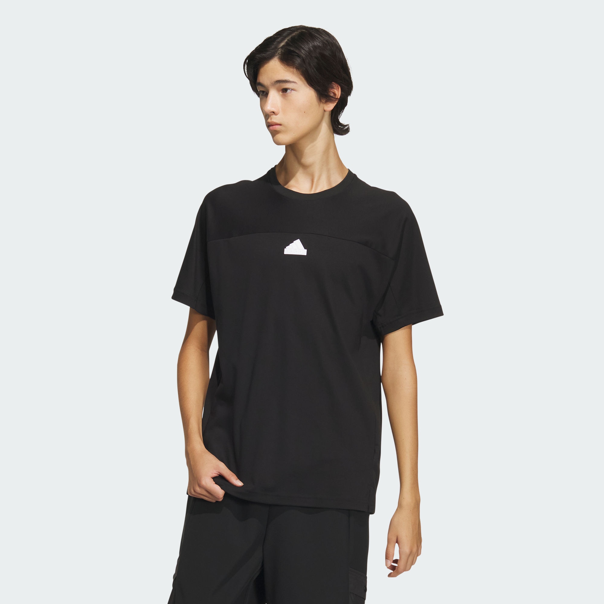 Мужская футболка adidas CITY ESCAPE COOL TOUCH TEE черная