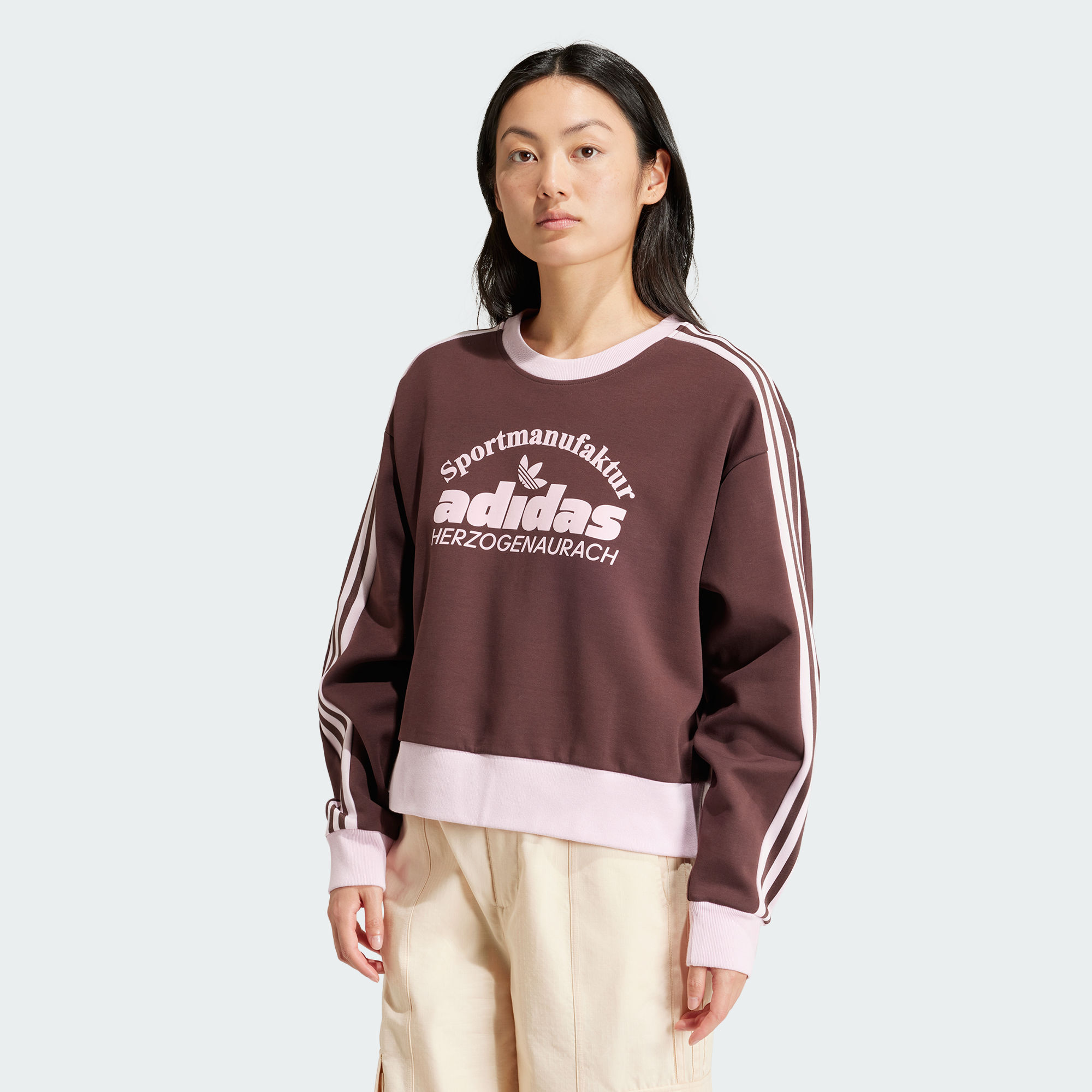 Женский свитшот adidas RETRO GRAPHICS SWEATSHIRT IR6098