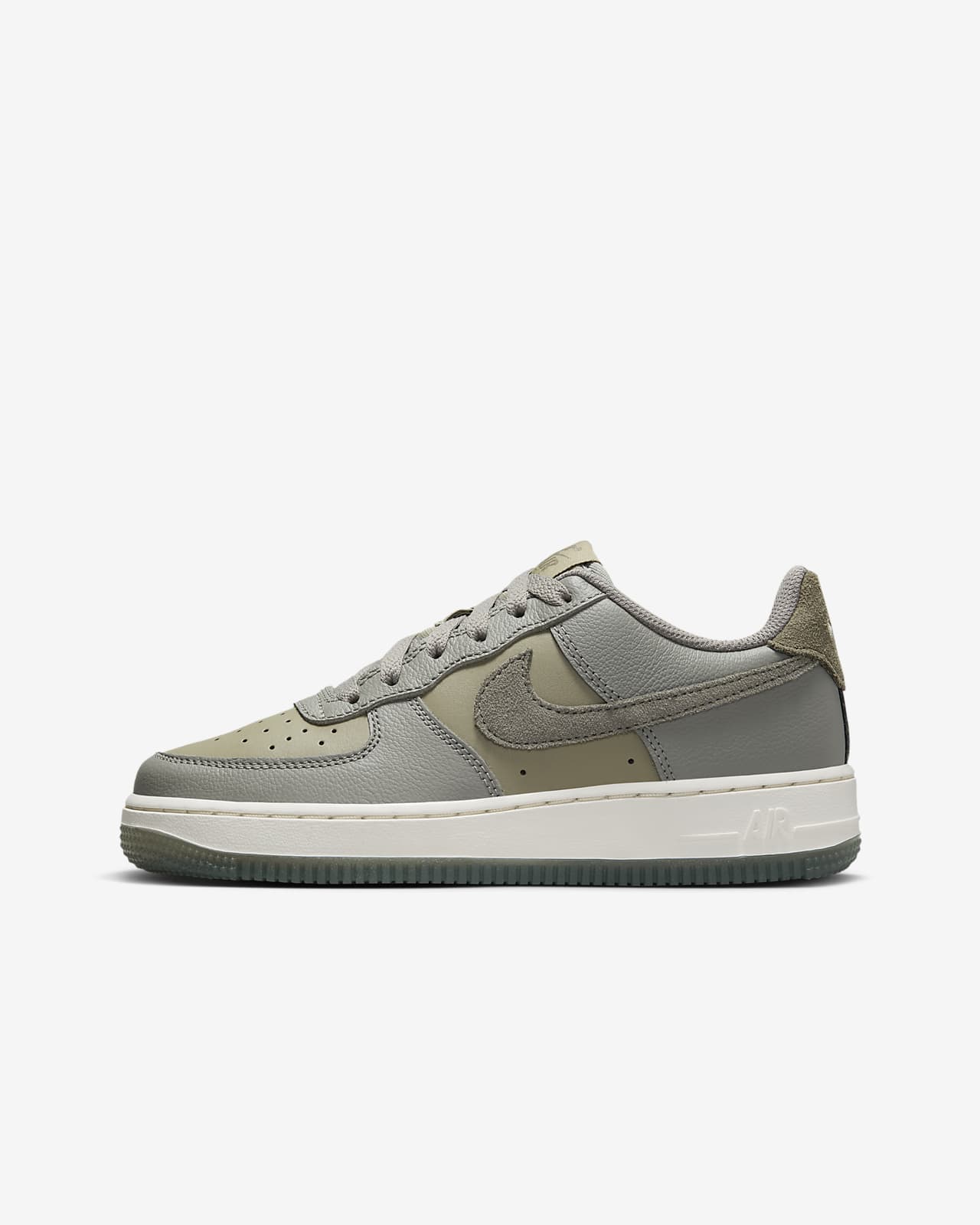 Детские кроссовки Nike Air Force 1 LV8 4 (GS)