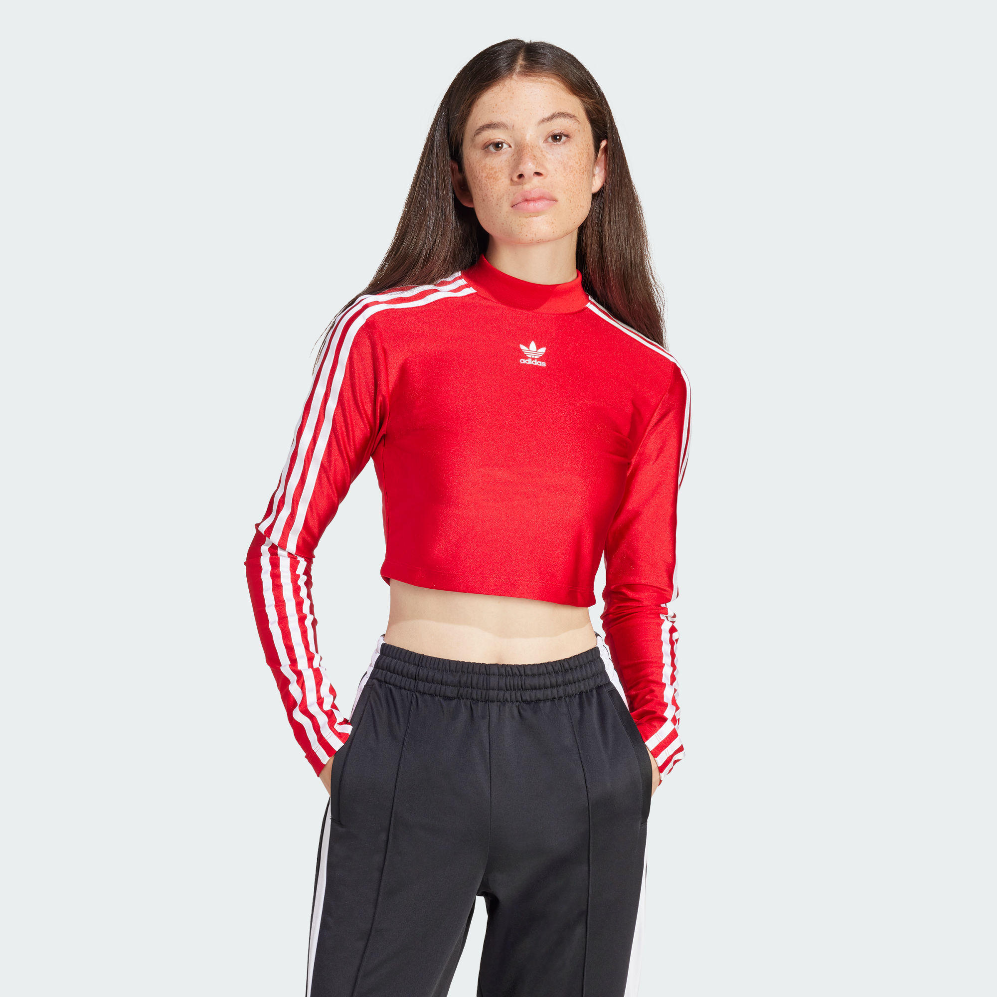 Женская футболка adidas ADICOLOR CROPPED LONG SLEEVE TEE IR8132