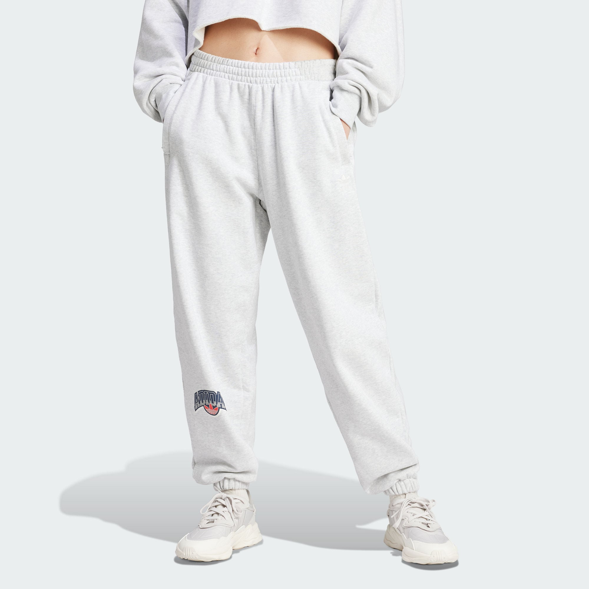 Женские брюки adidas LOOSE FIT SWEAT PANTS серые