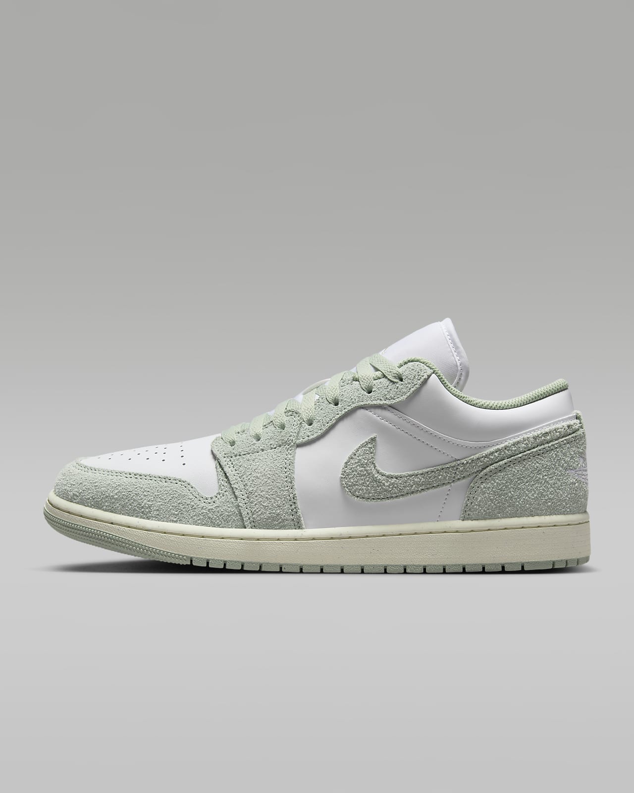 Мужские кроссовки nike Air Jordan 1 Low SE белые