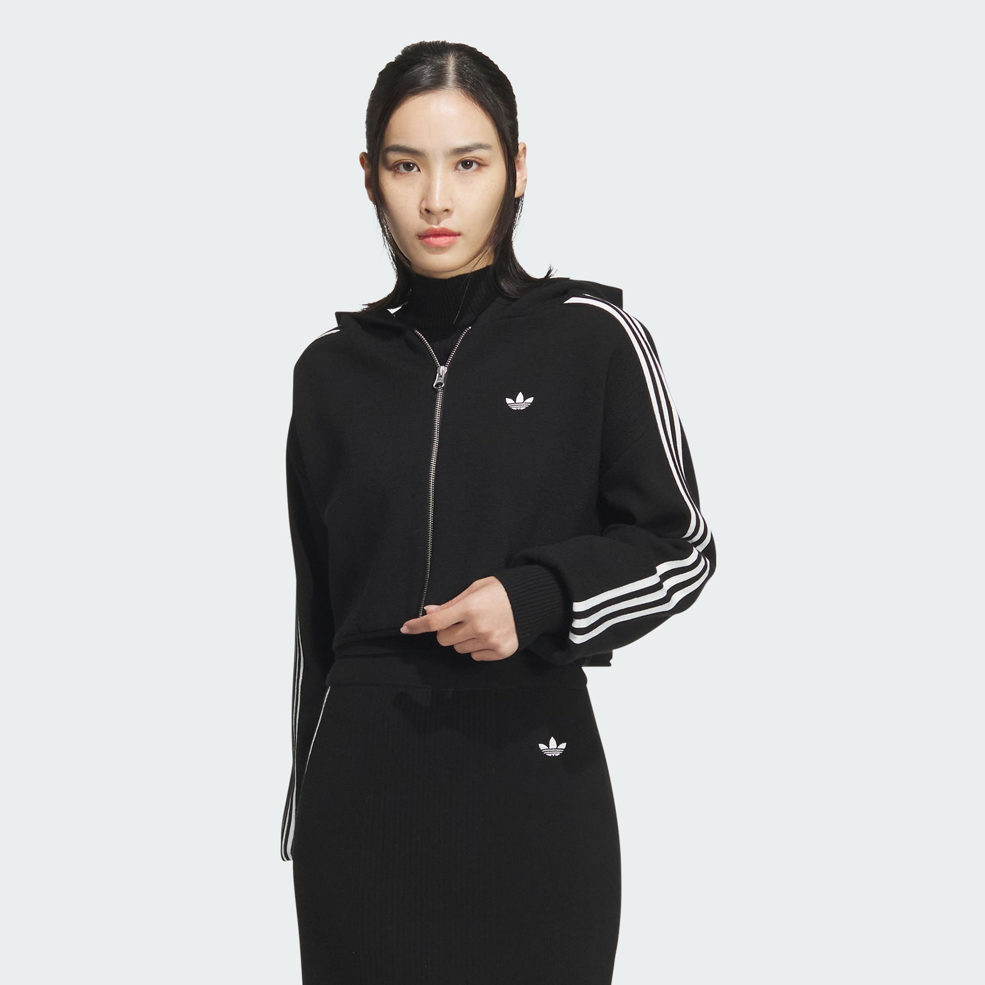 Женское худи adidas PREMIUM ZIPPER HOODIE черно-белое