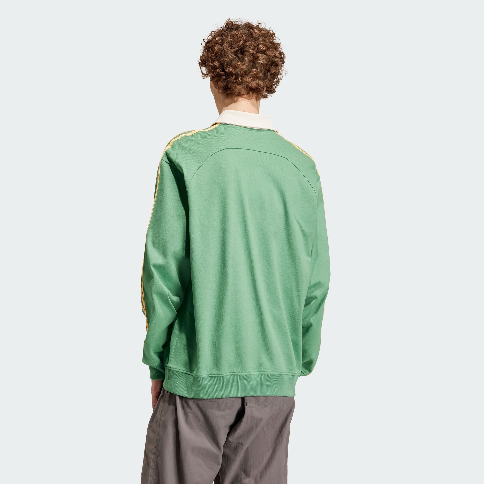 Мужской свитшот adidas COLLARED SWEATSHIRT IS4364