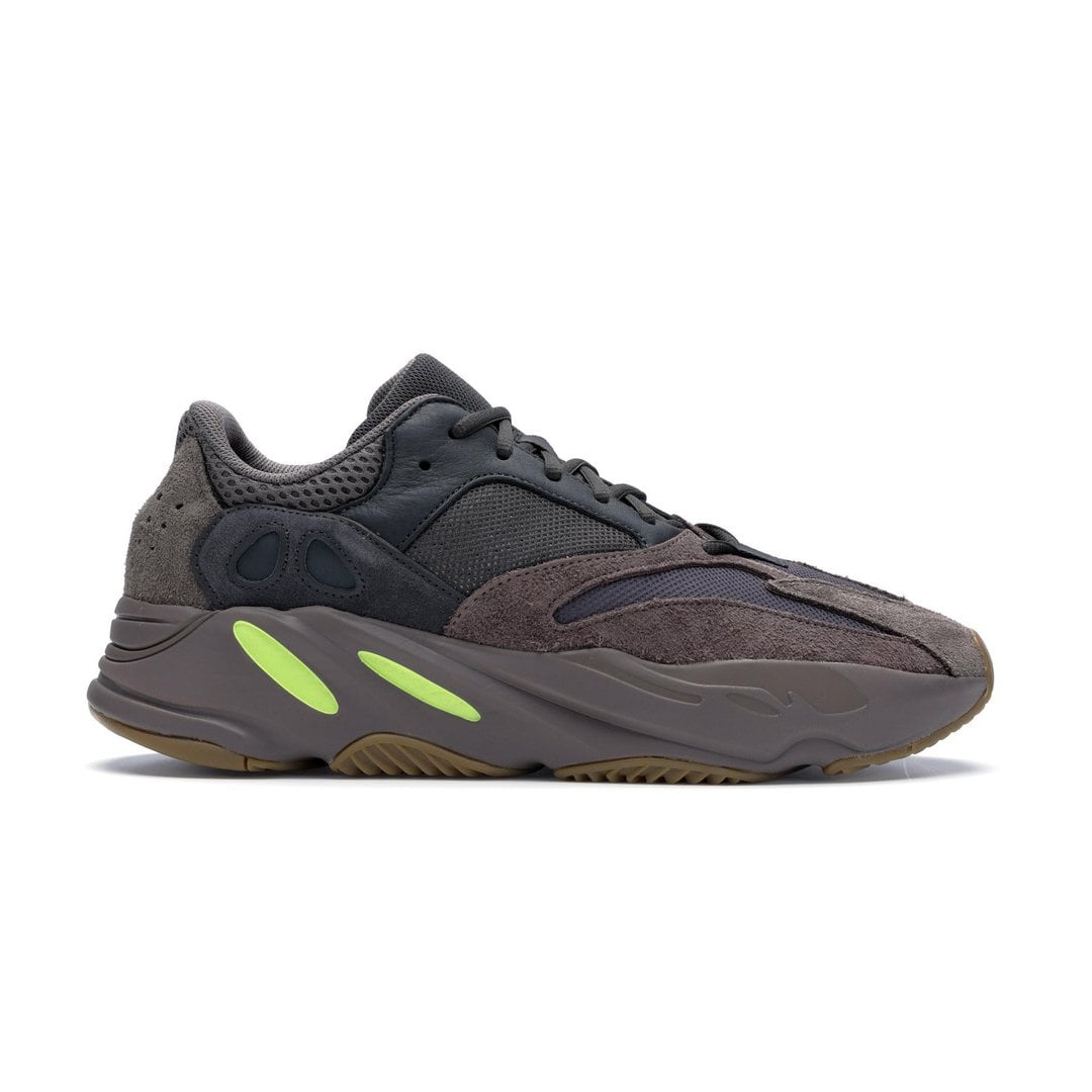 Кроссовки Adidas Yeezy 700 Mauve